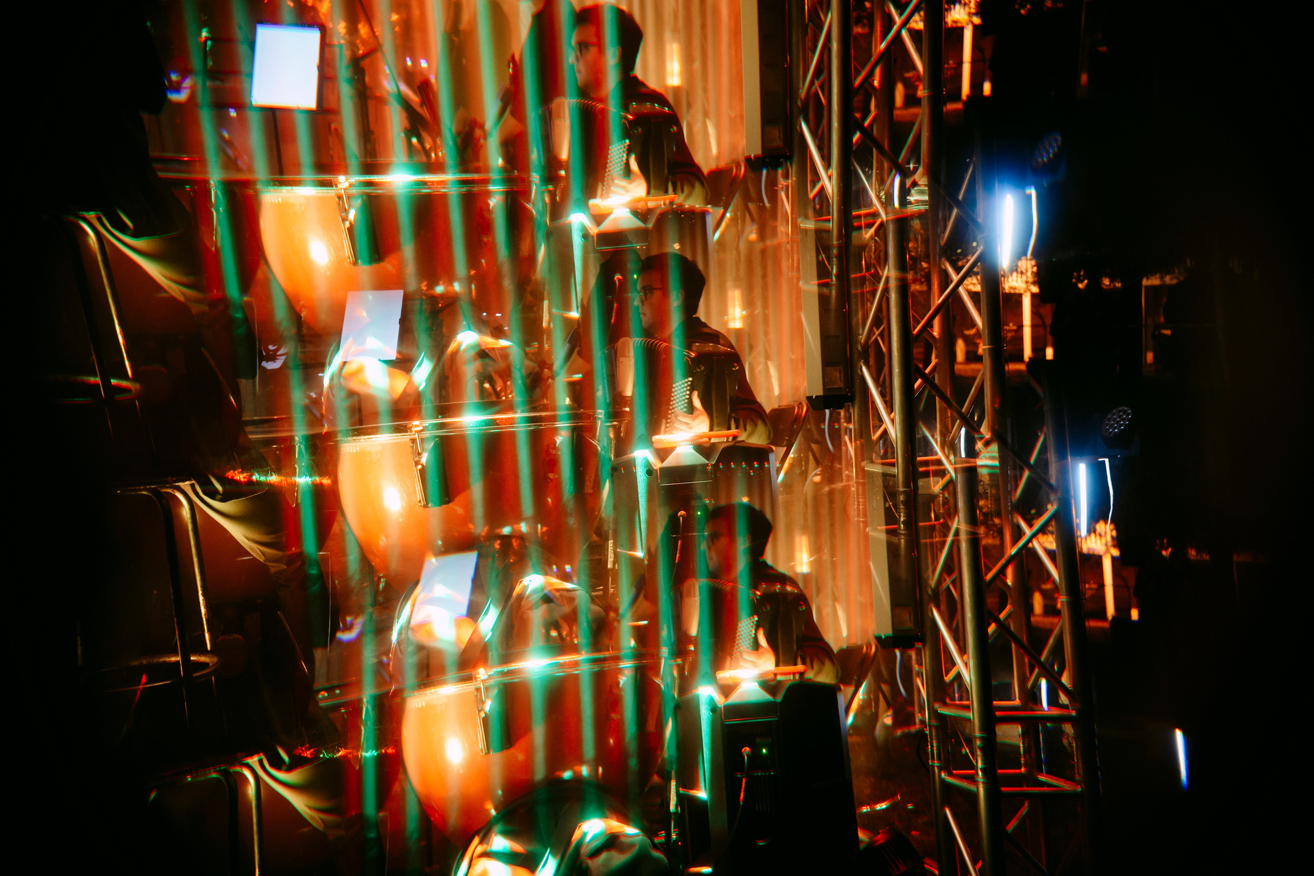 Synesthesia|Черное озеро. Главная