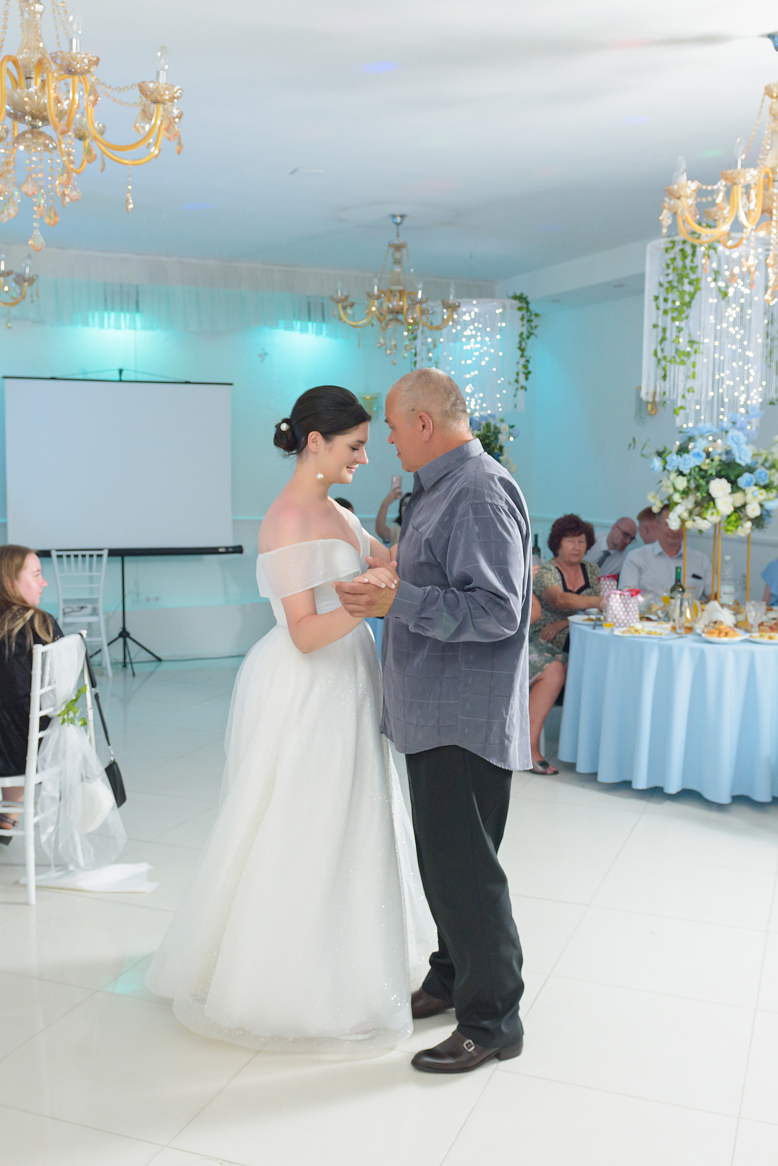 Валерия и Андрей. Венец. Семейный и свадебный фотограф во Владивостоке