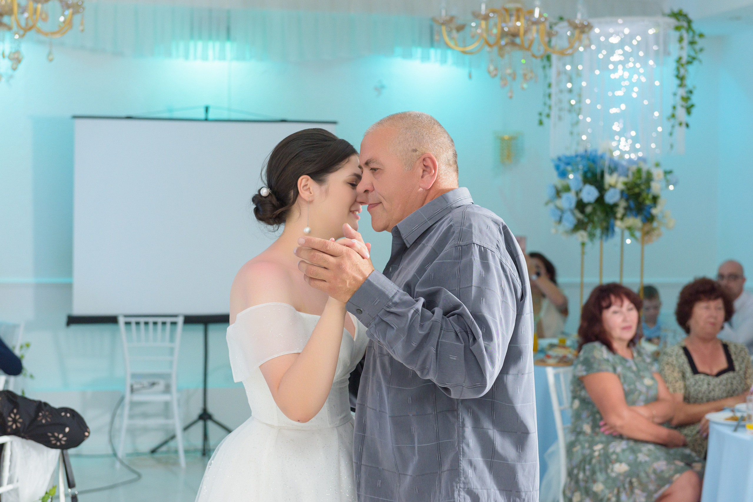 Валерия и Андрей. Венец. Семейный и свадебный фотограф во Владивостоке