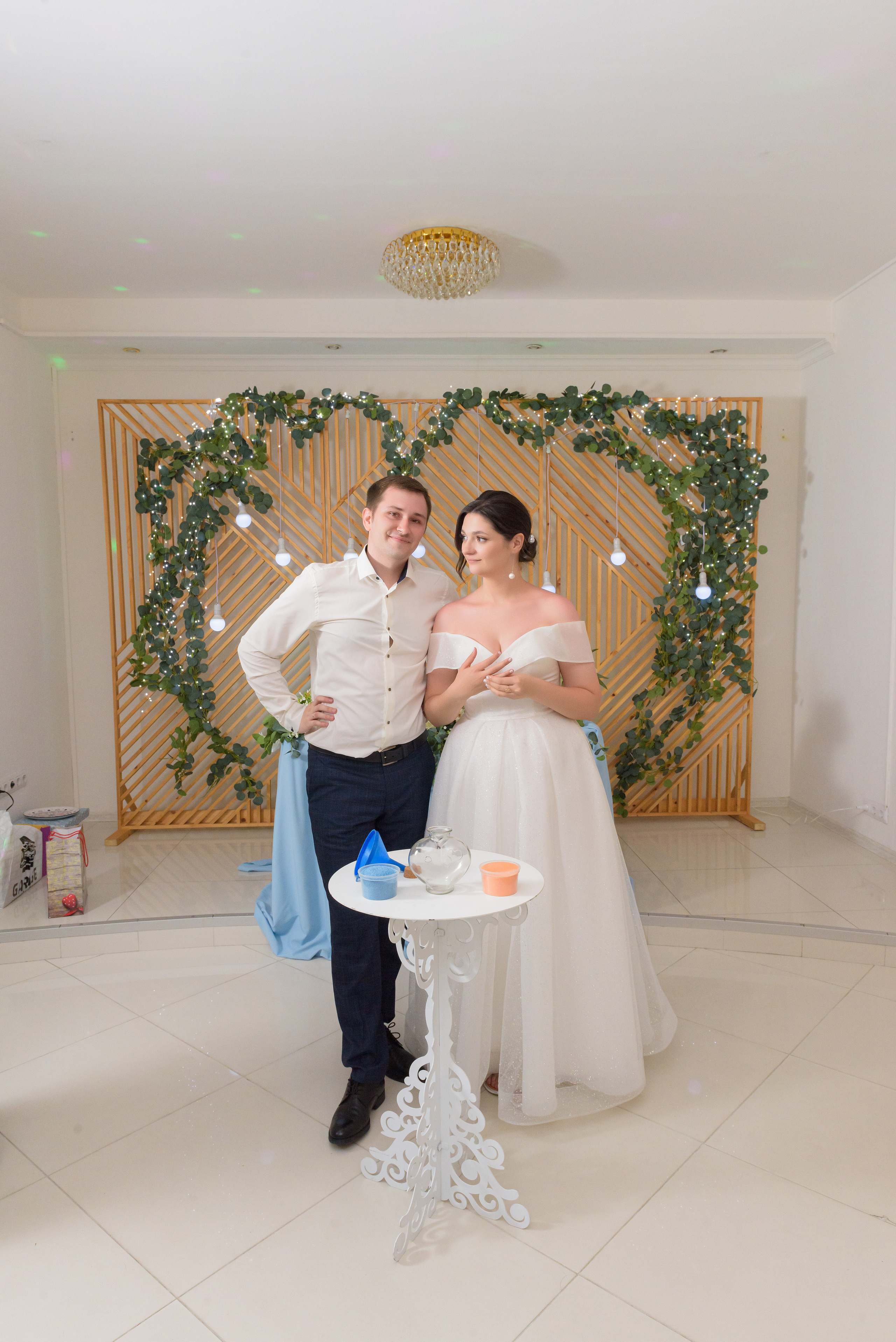 Валерия и Андрей. Венец. Семейный и свадебный фотограф во Владивостоке