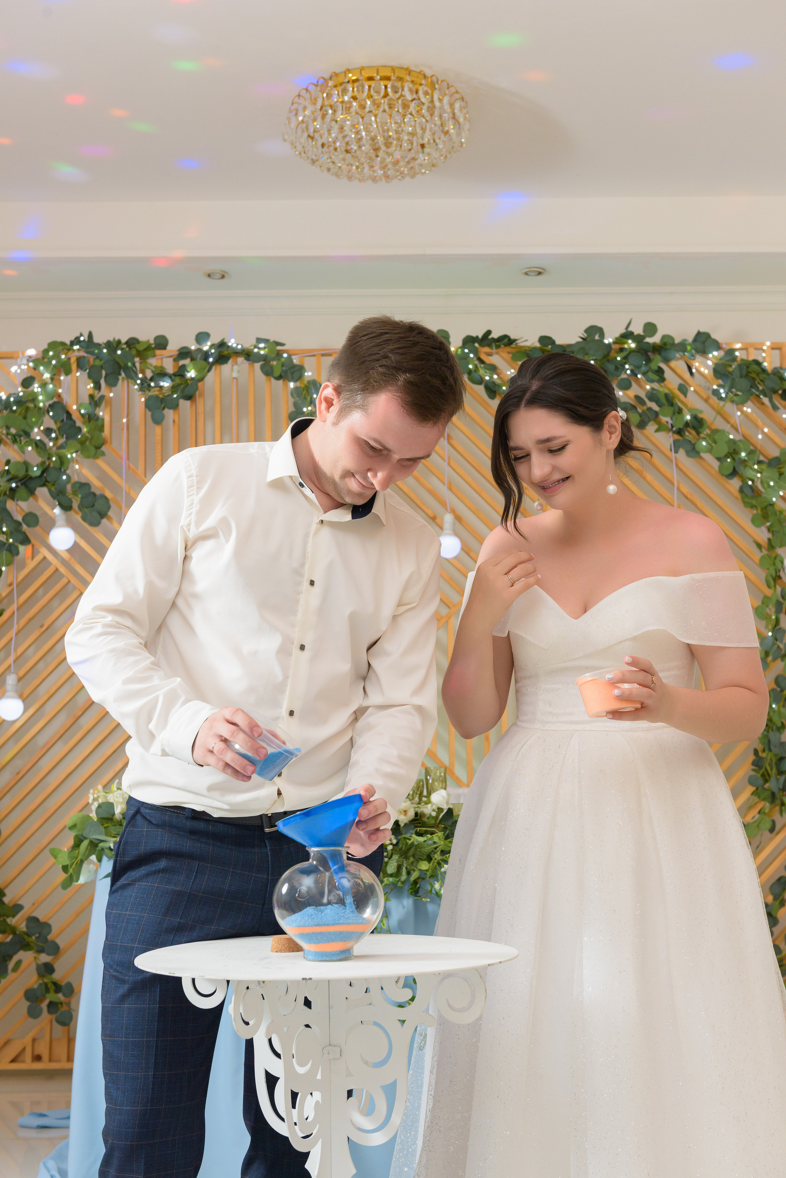 Валерия и Андрей. Венец. Семейный и свадебный фотограф во Владивостоке