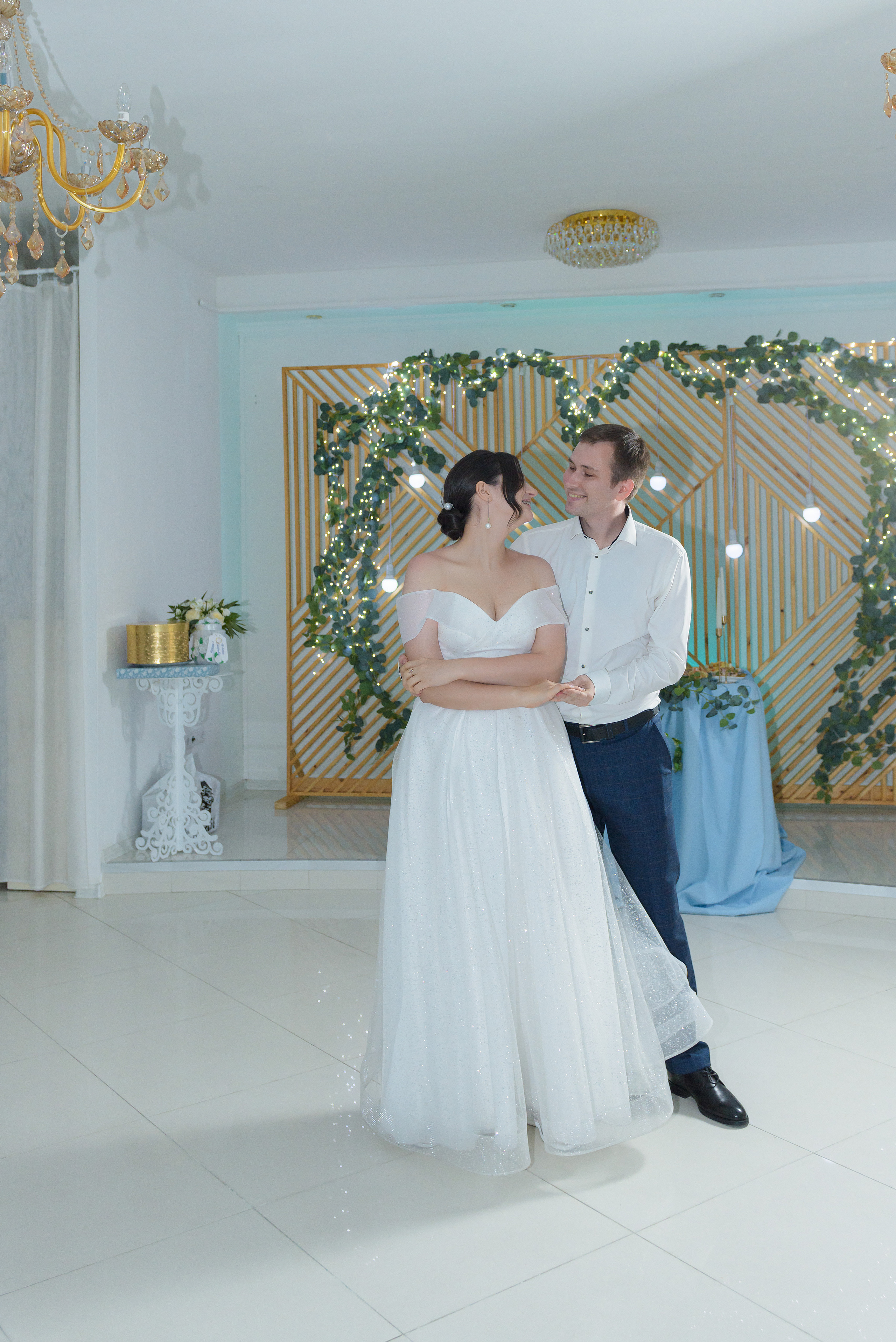 Валерия и Андрей. Венец. Семейный и свадебный фотограф во Владивостоке