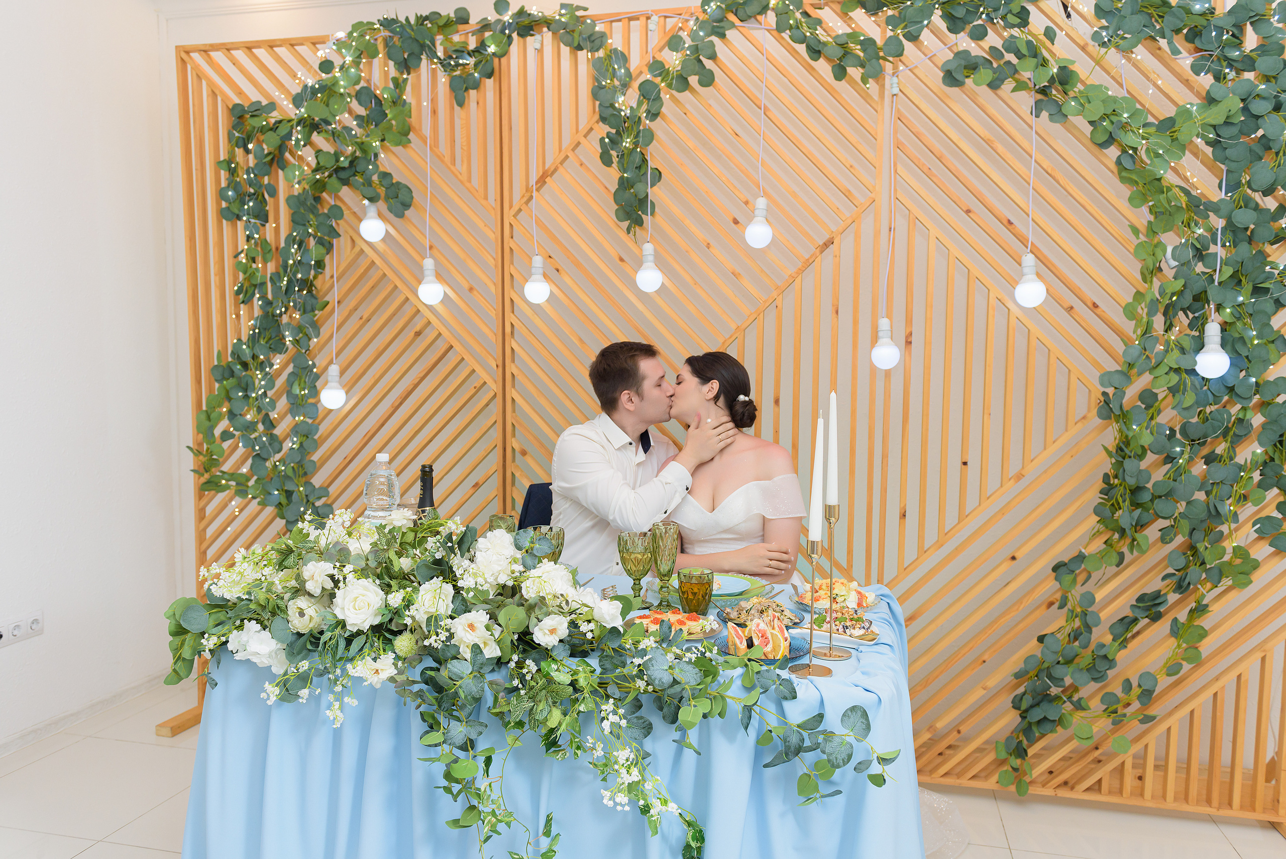 Валерия и Андрей. Венец. Семейный и свадебный фотограф во Владивостоке