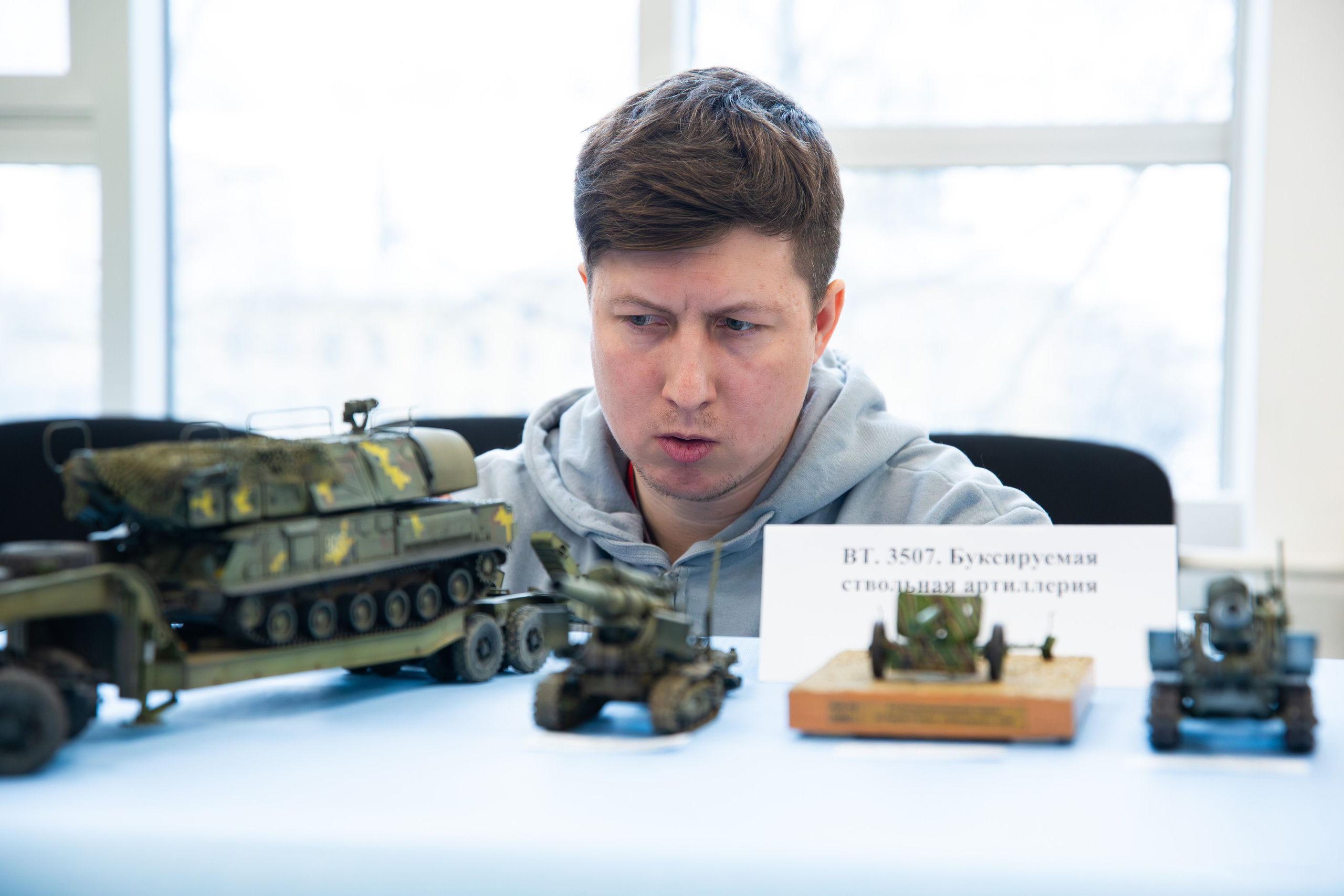 Слёт стендовых моделистов. Репортажный фотограф в Новосибирске — Николай Шабаев | Съёмка мероприятий, концертов и событий в документальном стиле