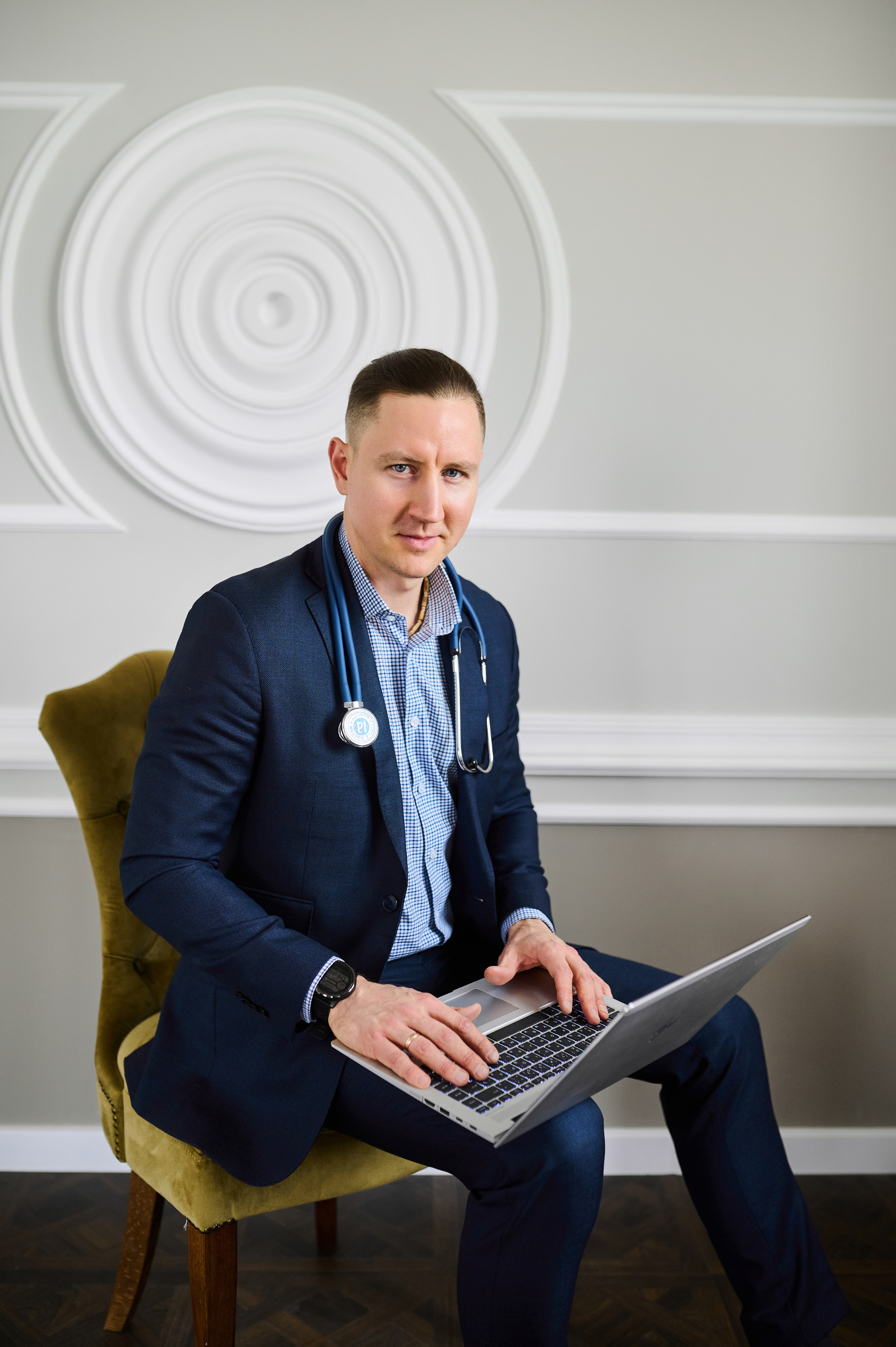 Деловой портрет — Портретная. Коммерческий фотограф в Ульяновске