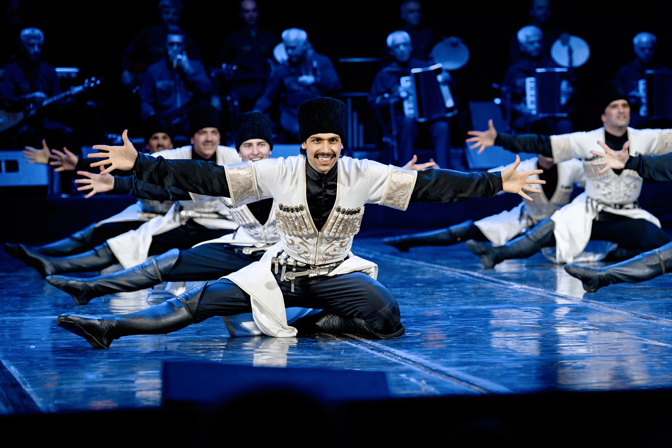 Ансамбль «Лезгинка» концерт в Махачкале. РЕПОРТАЖНЫЙ И БИЗНЕС ФОТОГРАФ В МОСКВЕ, ЕГОР НИКОЛАЕВ