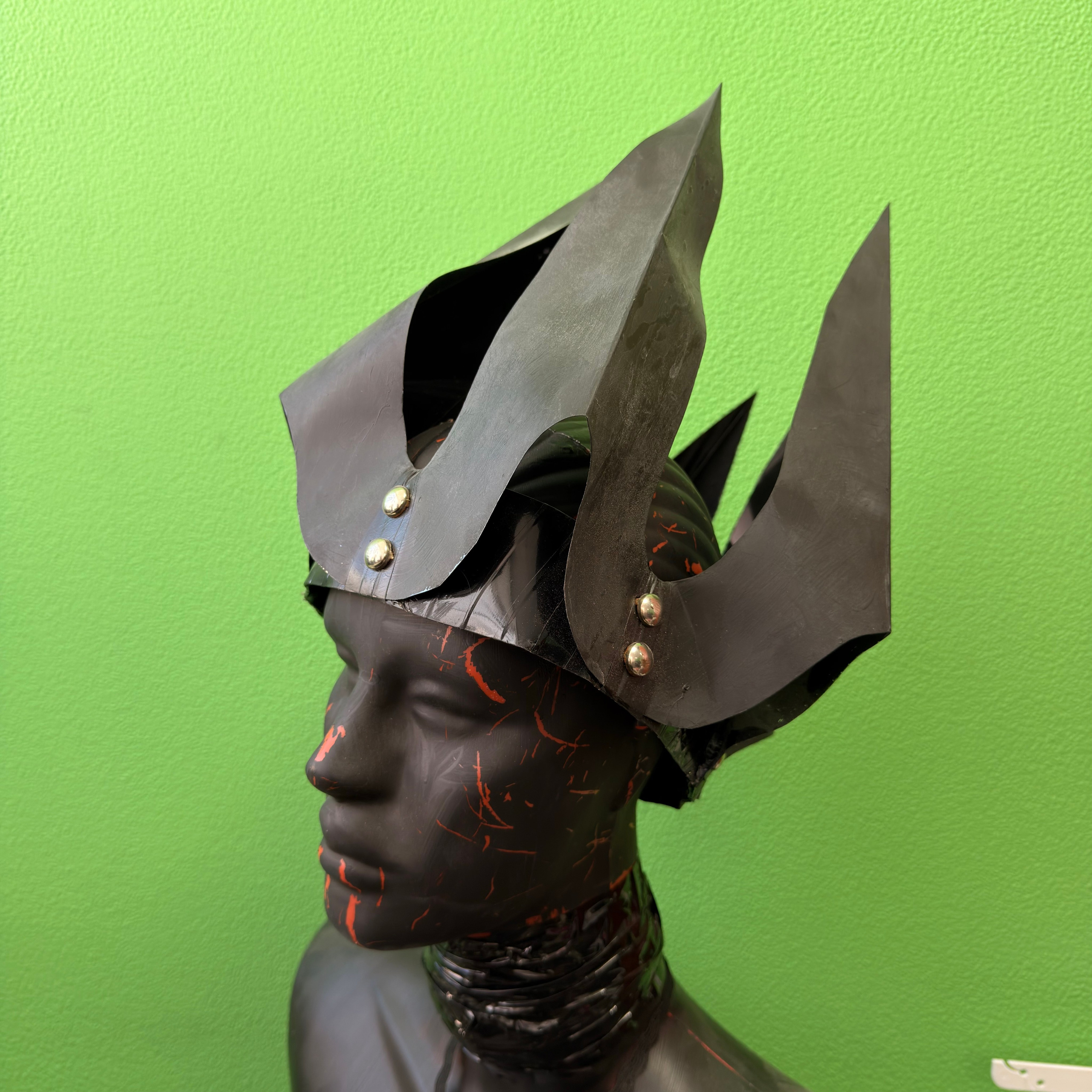 Головные уборы в аренду. Аренда костюмов, платьев и реквизита для фотосессий на Камчатке