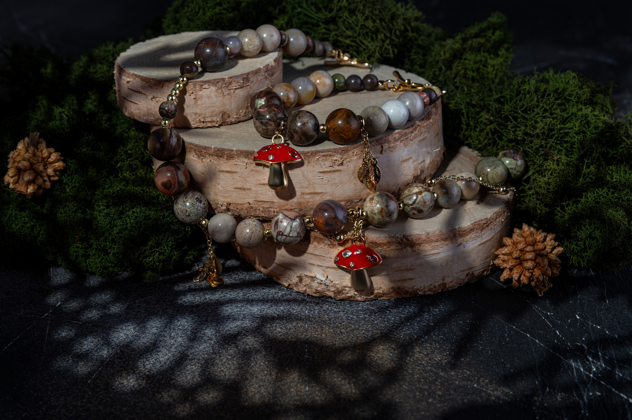 Имиджевая, концептуальная предметная фотосъёмки. Предметный, рекламный, ювелирный фотограф в Москве