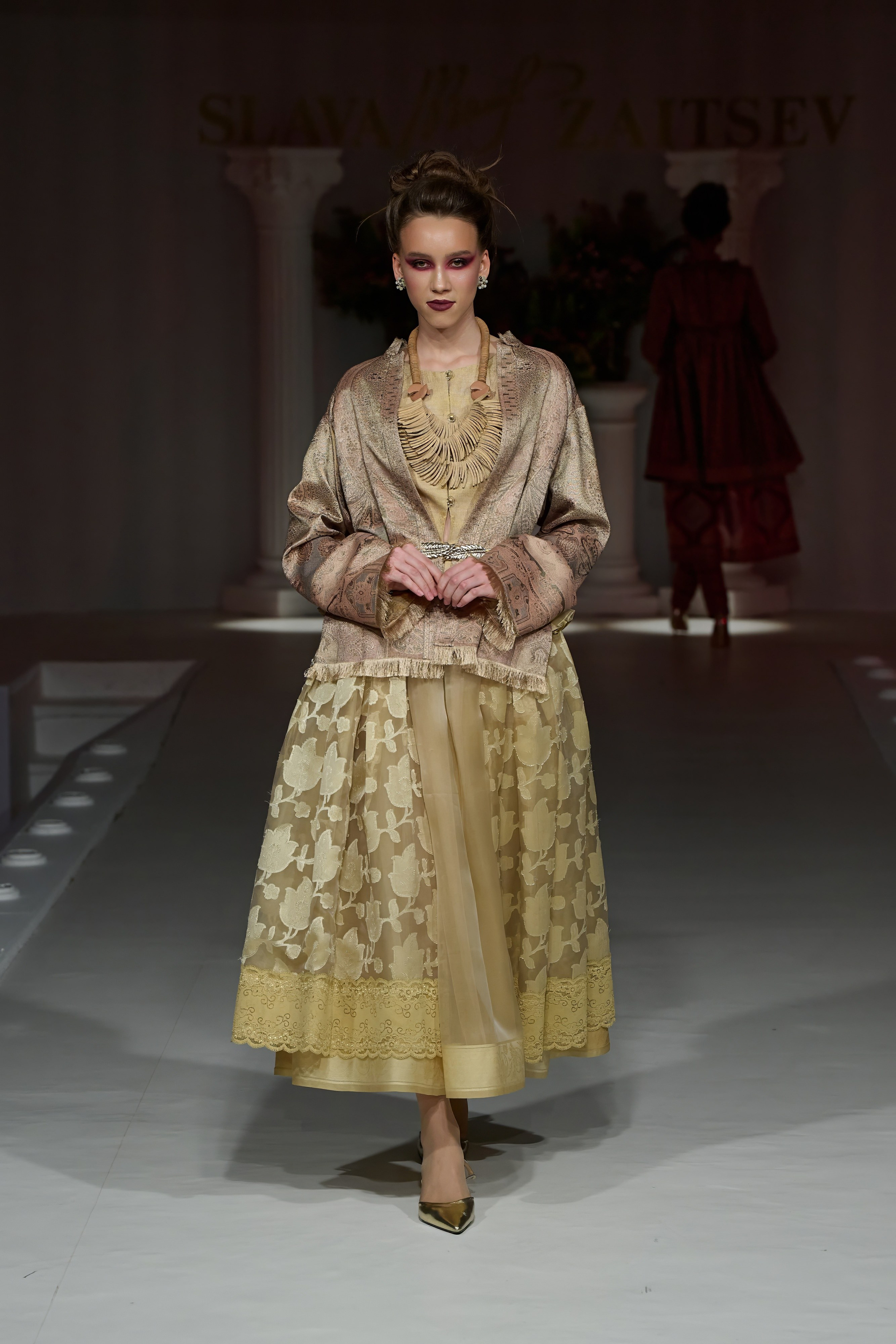 Slava&Yegor Zaitsevs. Показ-спектакль «Воспоминание». 21 июня 2025. Дима Бабушкин. Фотограф. Подиум. Репортаж. Творчество. Дорого