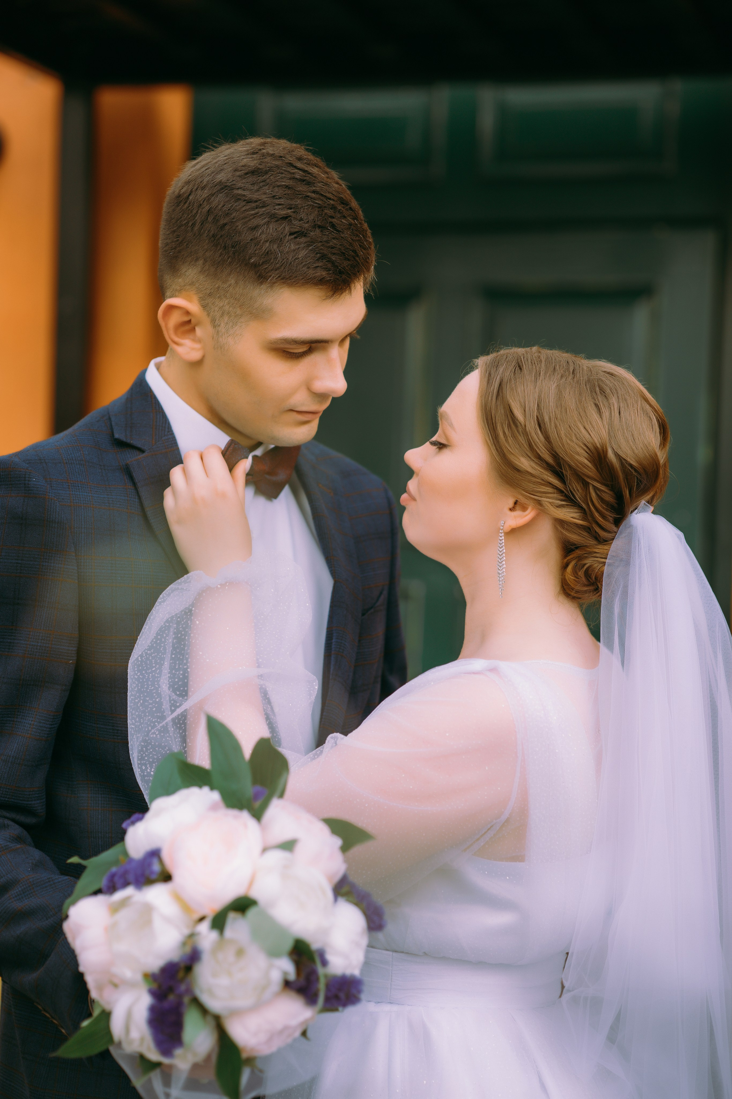 Свадебная фотосессия в Серпухове Никиты и Софьи. Выпускные альбомы в Серпухове