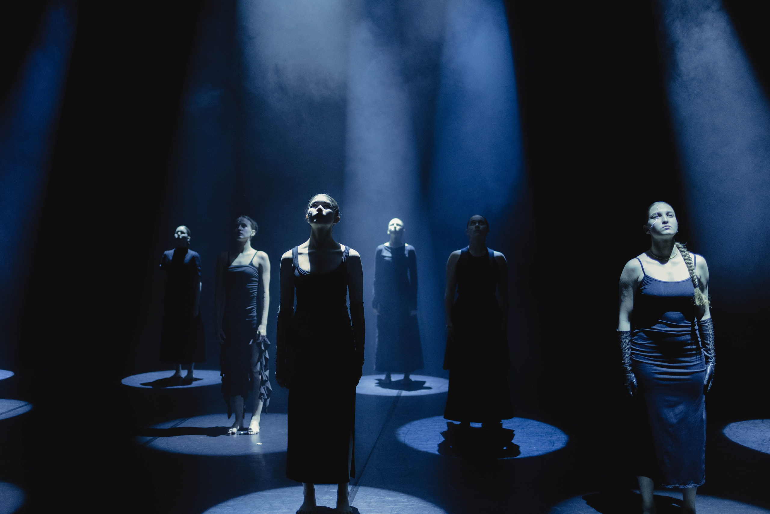 Omyt. Портретный и репортажный фотограф в Санкт-Петербурге Виталия Бессарабова