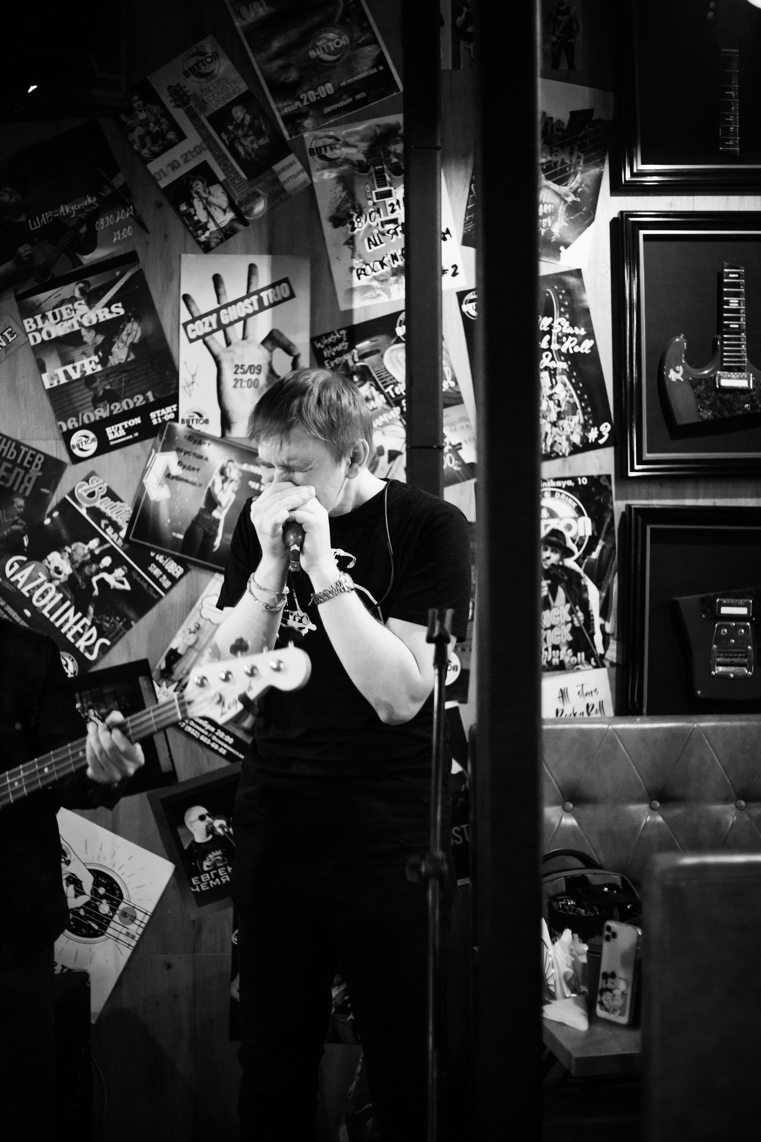 Button Bar — Red Satchel (25.11.2023). Фотограф Вадим Семак