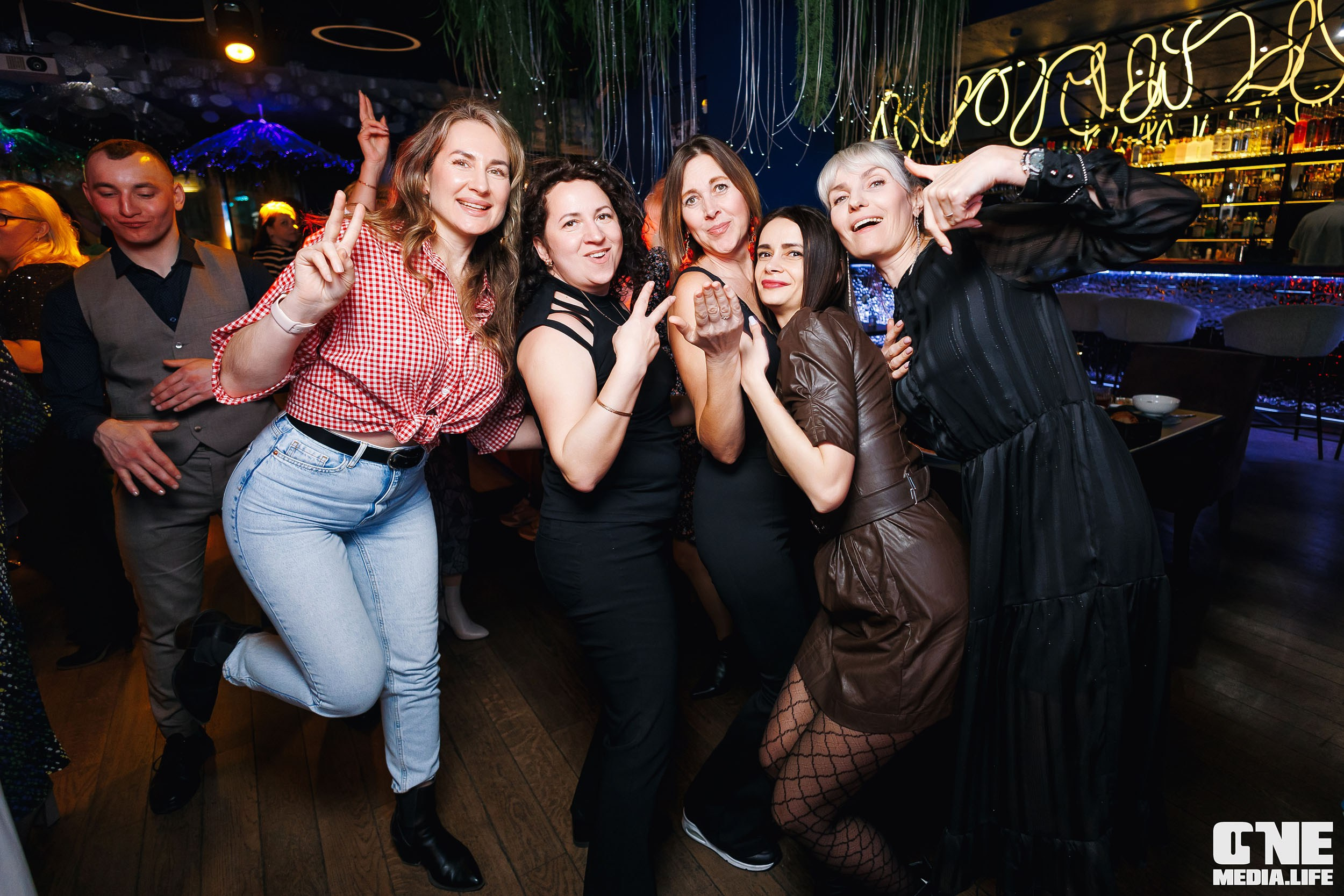 Фоторепортаж из ресторана Океан. One Media Life: фоторепортажи, фотоотчеты с мероприятий и заведений