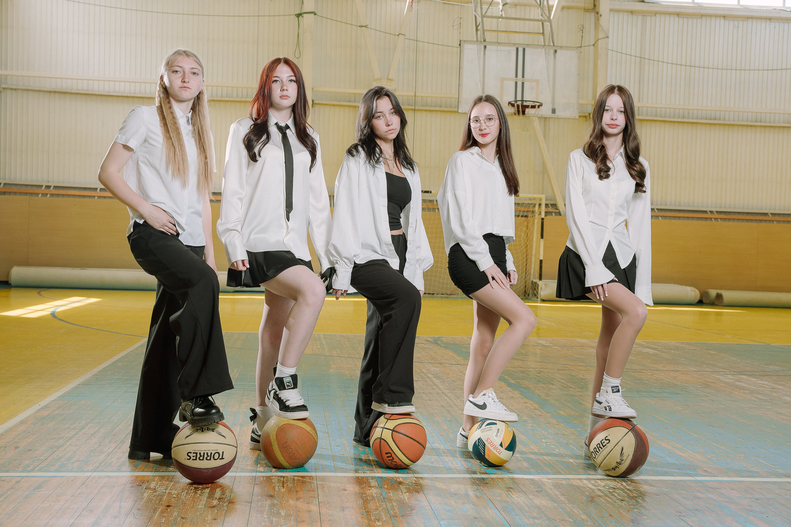 Фото в школе (групповые). Выпускные альбомы Натальи Бутко: Новороссийск, Анапа, Геленджик