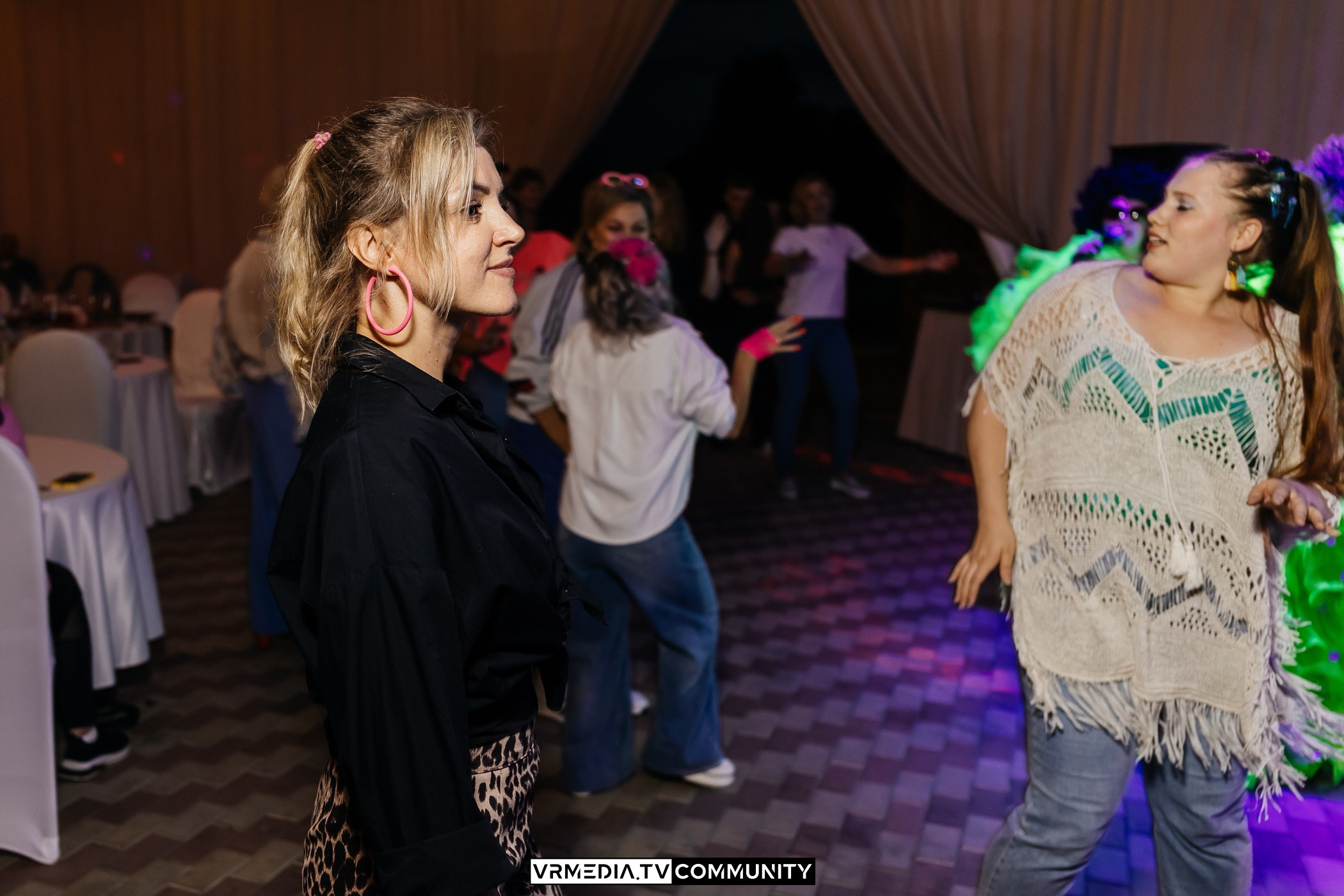 Ресторан «Империя»: Вечеринка 90-х