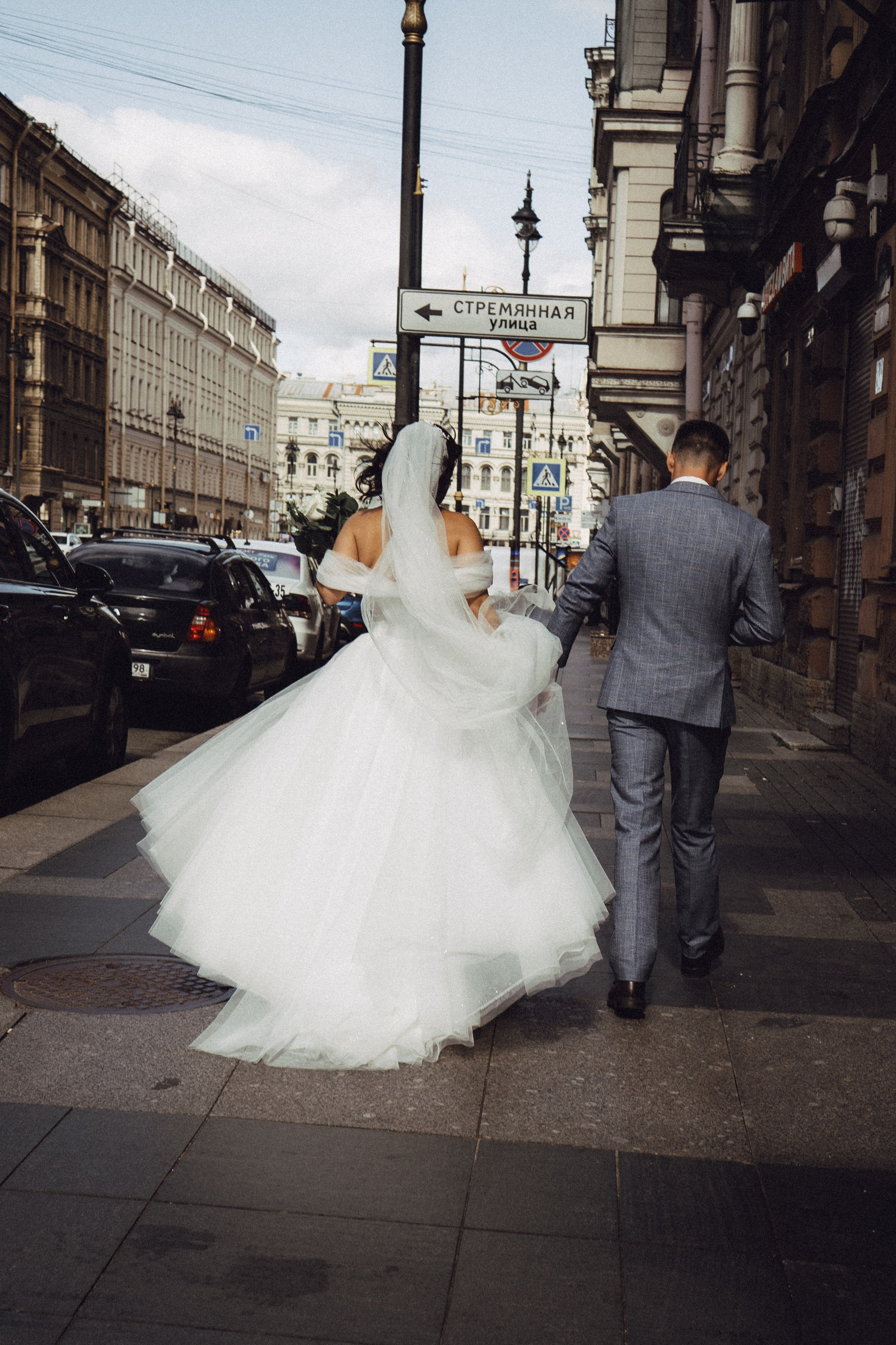 СВАДЕБНАЯ ПРОГУЛКА РЕСТОРАН МЫ ЖЕ НА ТЫ И ФОТОСЕССИИЯ С АВТОМОБИЛЕМ. Профессиональный фотограф, Санкт-Петербург — Виктория Богомолова