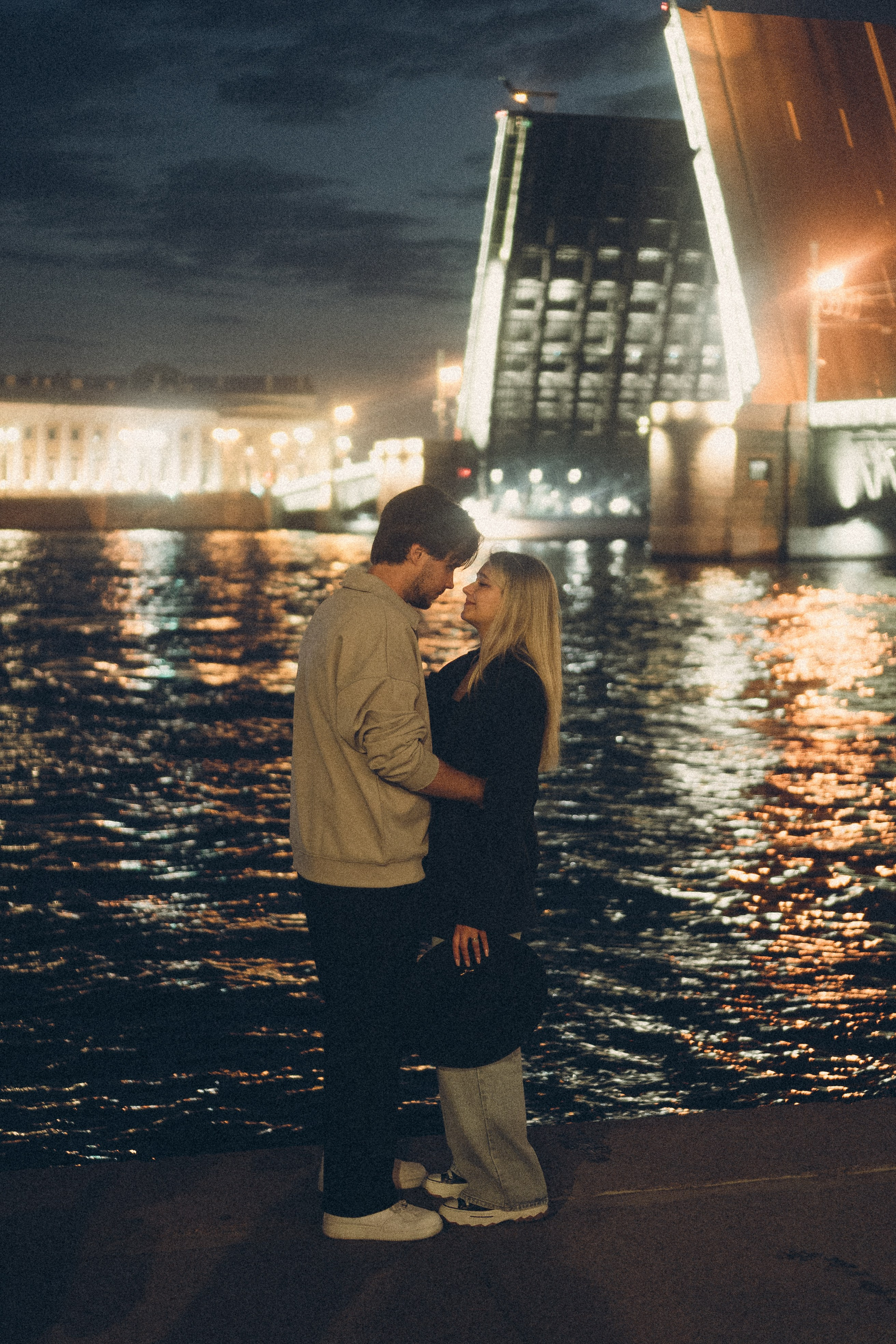 ПРОГУЛКА ПО НОЧНОМУ ГОРОДУ. Профессиональный фотограф, Санкт-Петербург — Виктория Богомолова