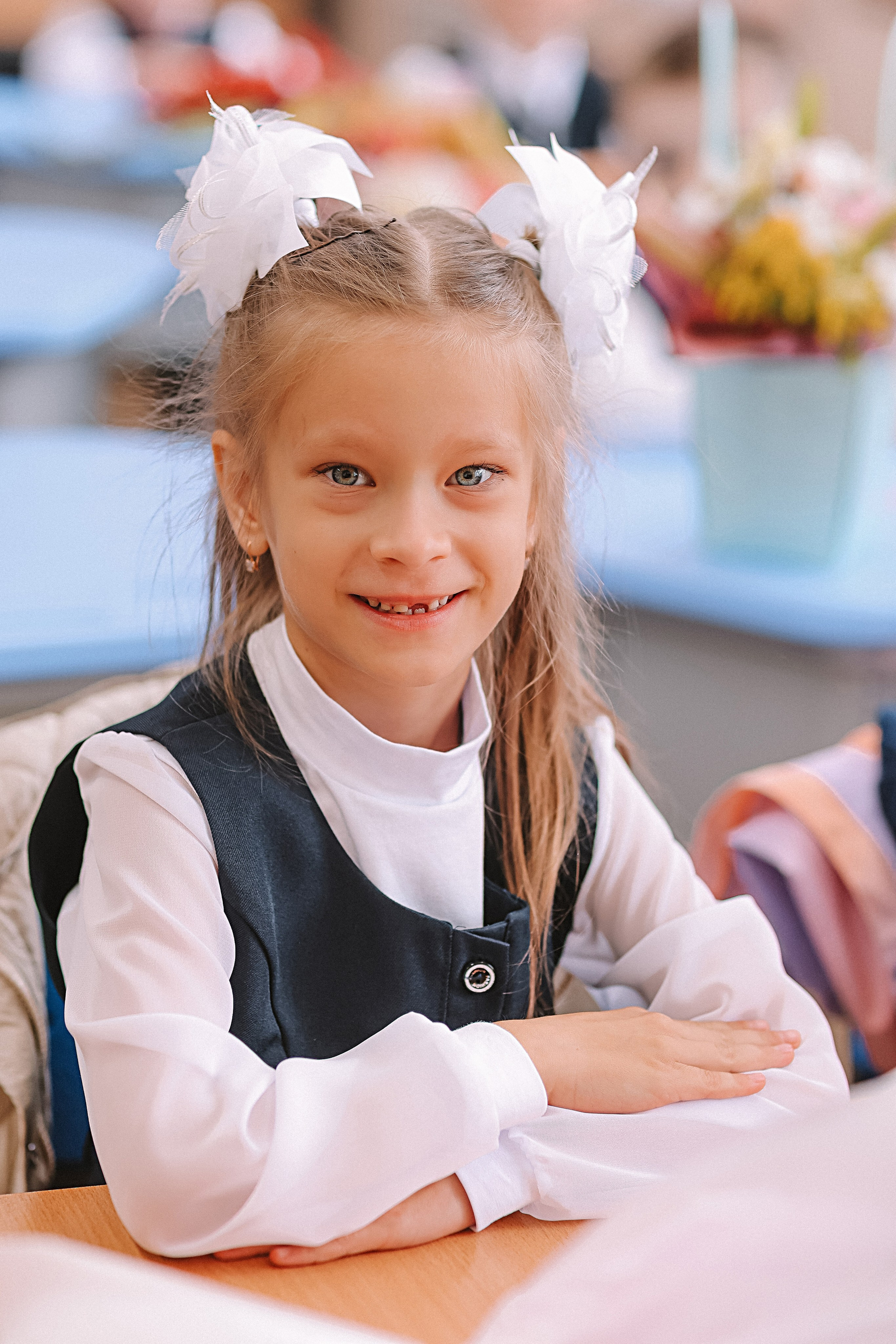 1 сентября линейка+кл час+портреты. Семейный фотограф Тюмень, фотограф на роды Салмина Мария