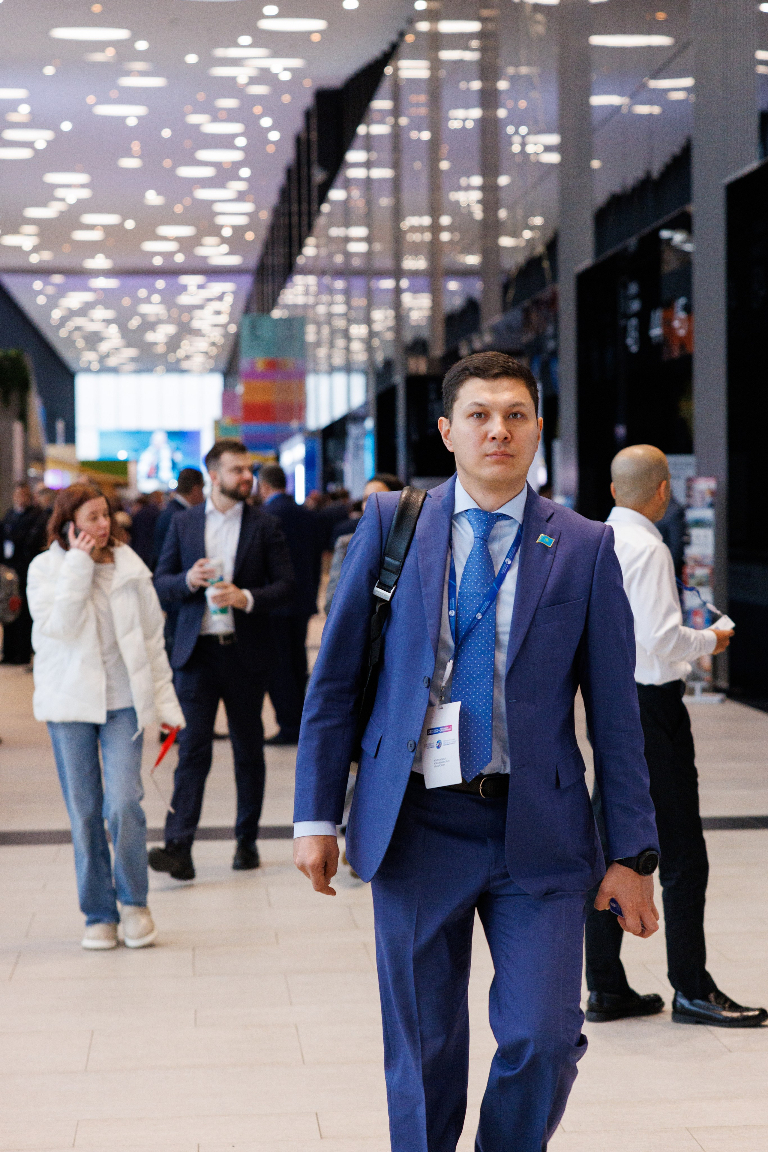 12 Петербургский международный газовый форум. Фотограф Александр Заломаев