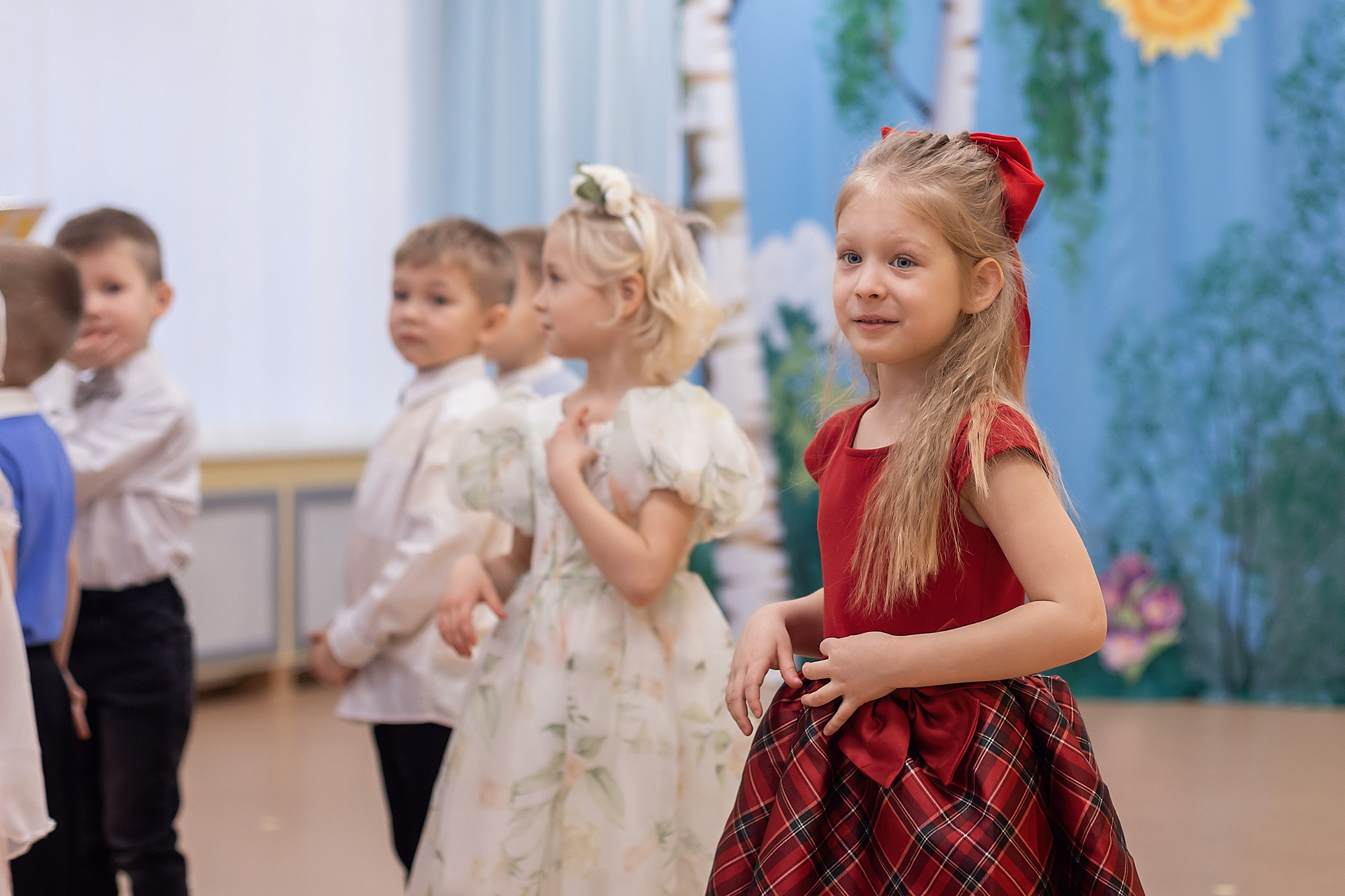 Весенний утренник_старшая группа_2025. Семейный фотограф в Санкт-Петербурге