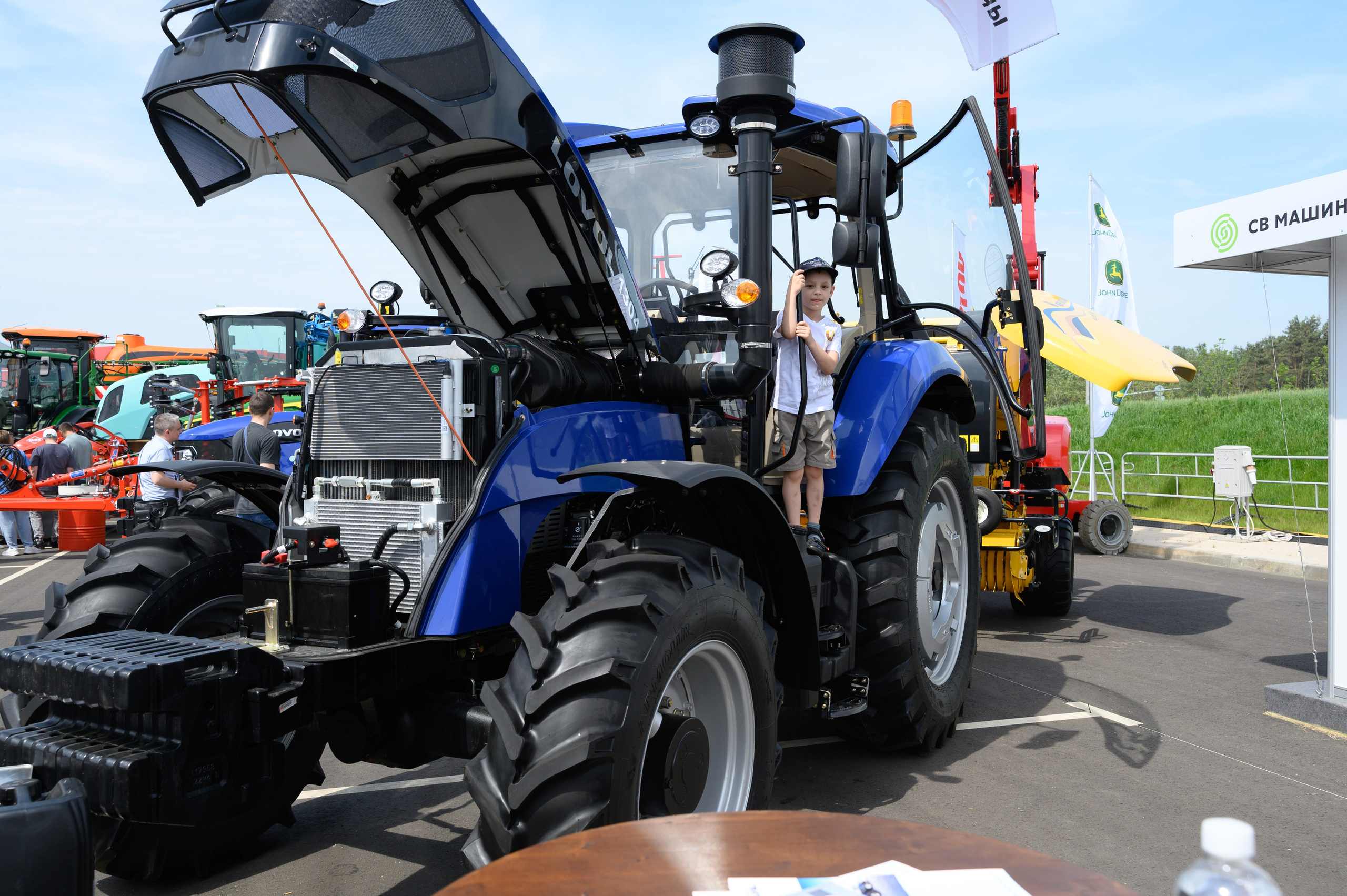 Агровыставка. Фотоуслуги, услуги фотографа, фотографирование важных событий