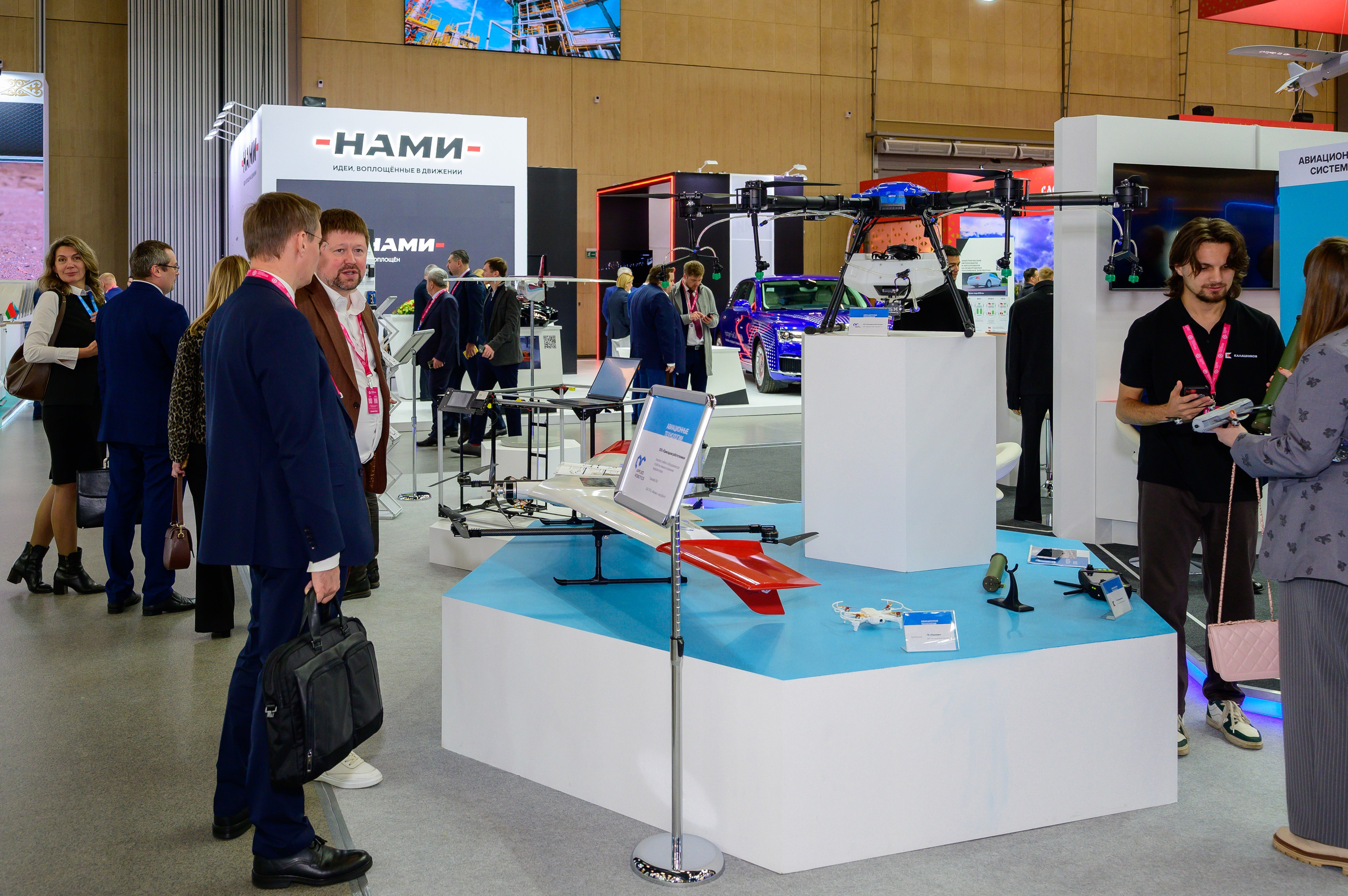 BigindustrialweekBelarus. Фотоуслуги, услуги фотографа, фотографирование важных событий