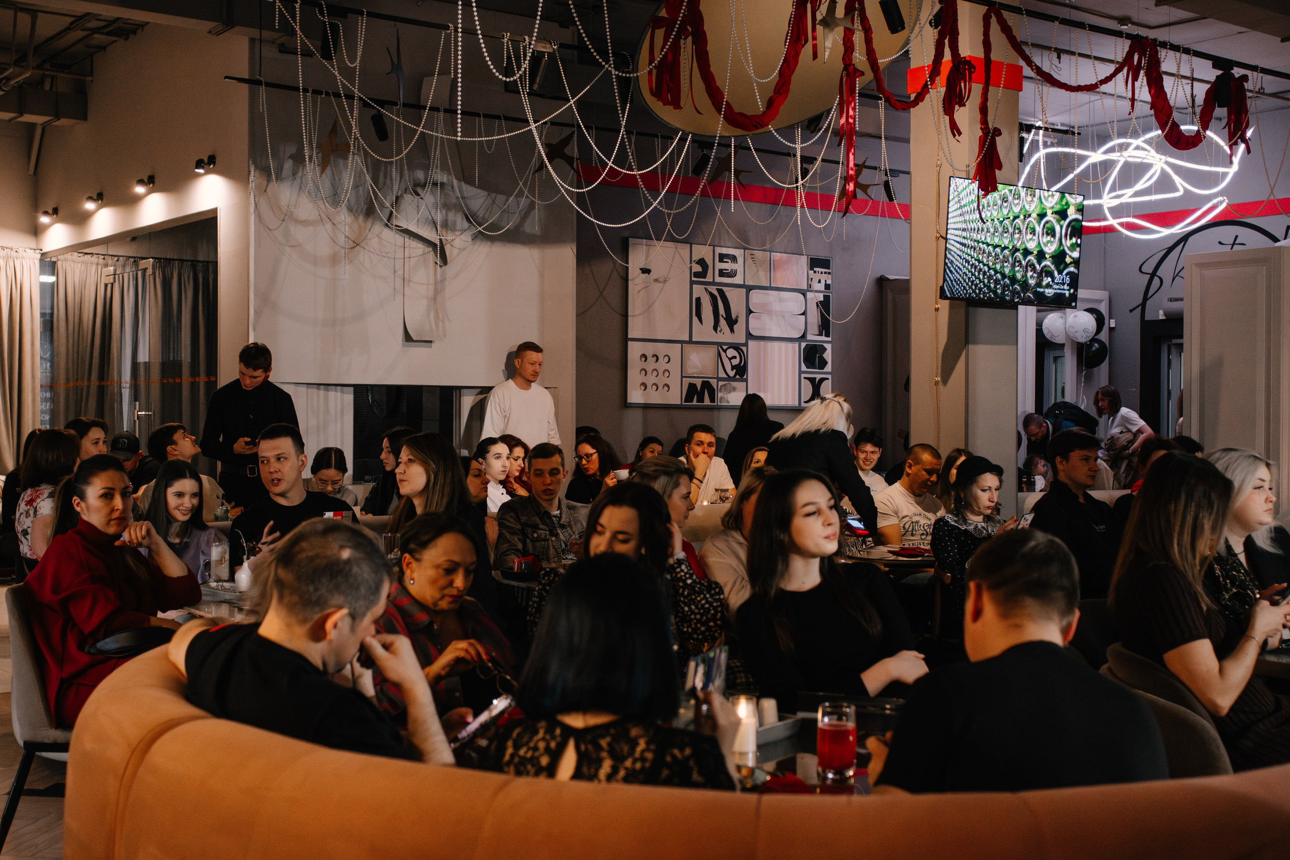 StandUp с Наташей Красновой. 1 апреля в Sketch. Фотограф в Челябинске Любовь Денисенко