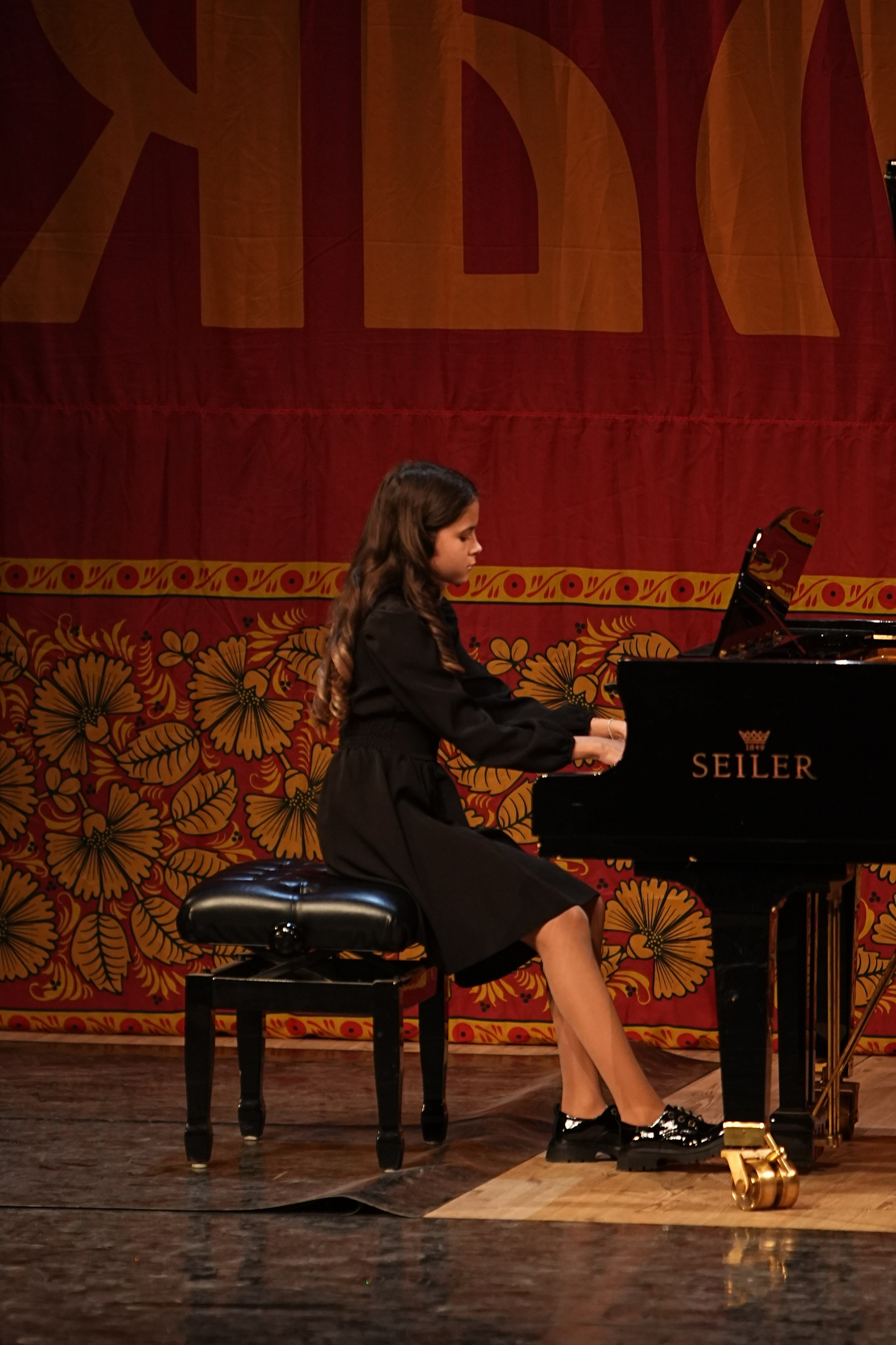 16 февраля, блок 2, г. Москва. Золотое яблочко