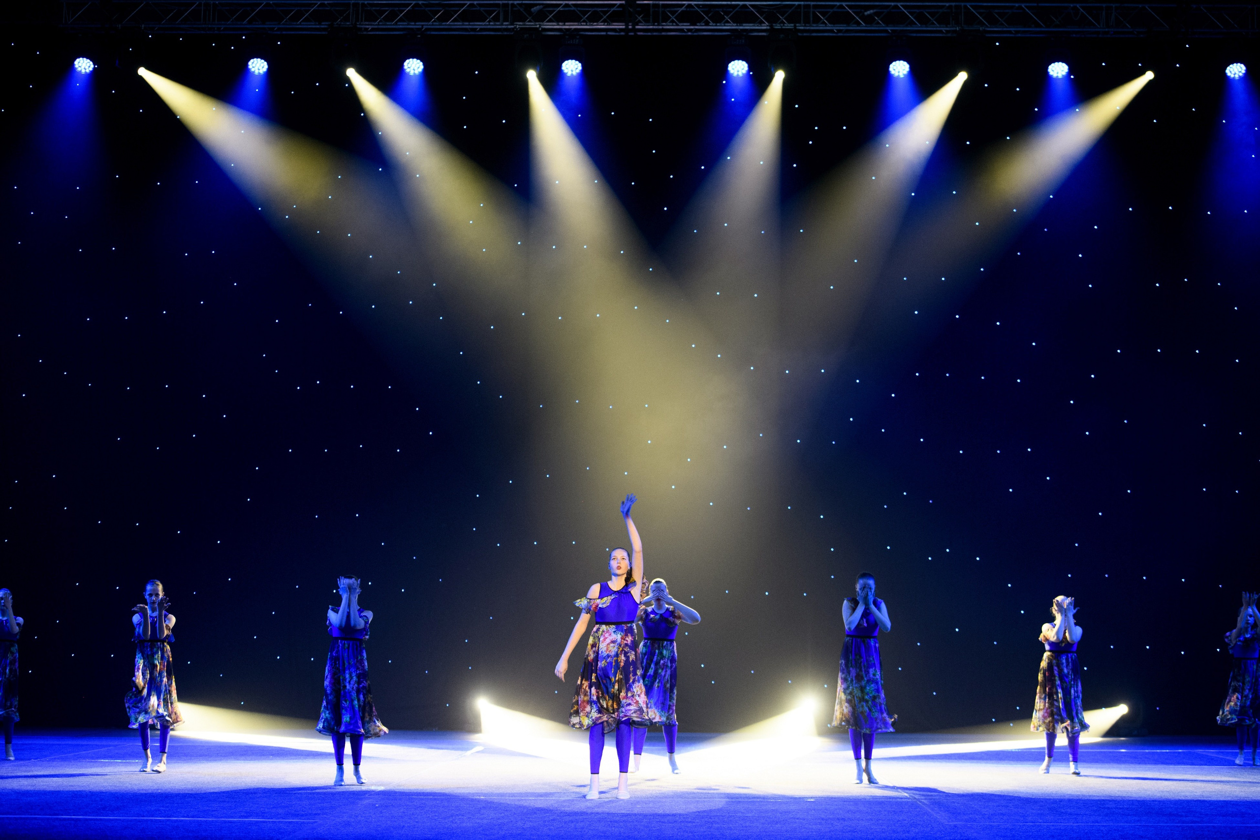 6 мая, концерт 10 лет, Сибур Арена, г. Санкт-Петербург. Золотое яблочко