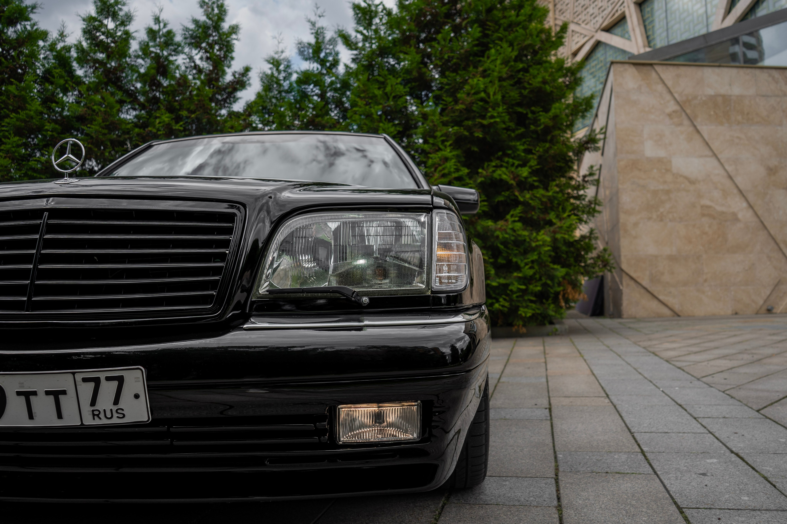 Mercedes W140. Автомобильный фотограф Ногинск Денис Городок