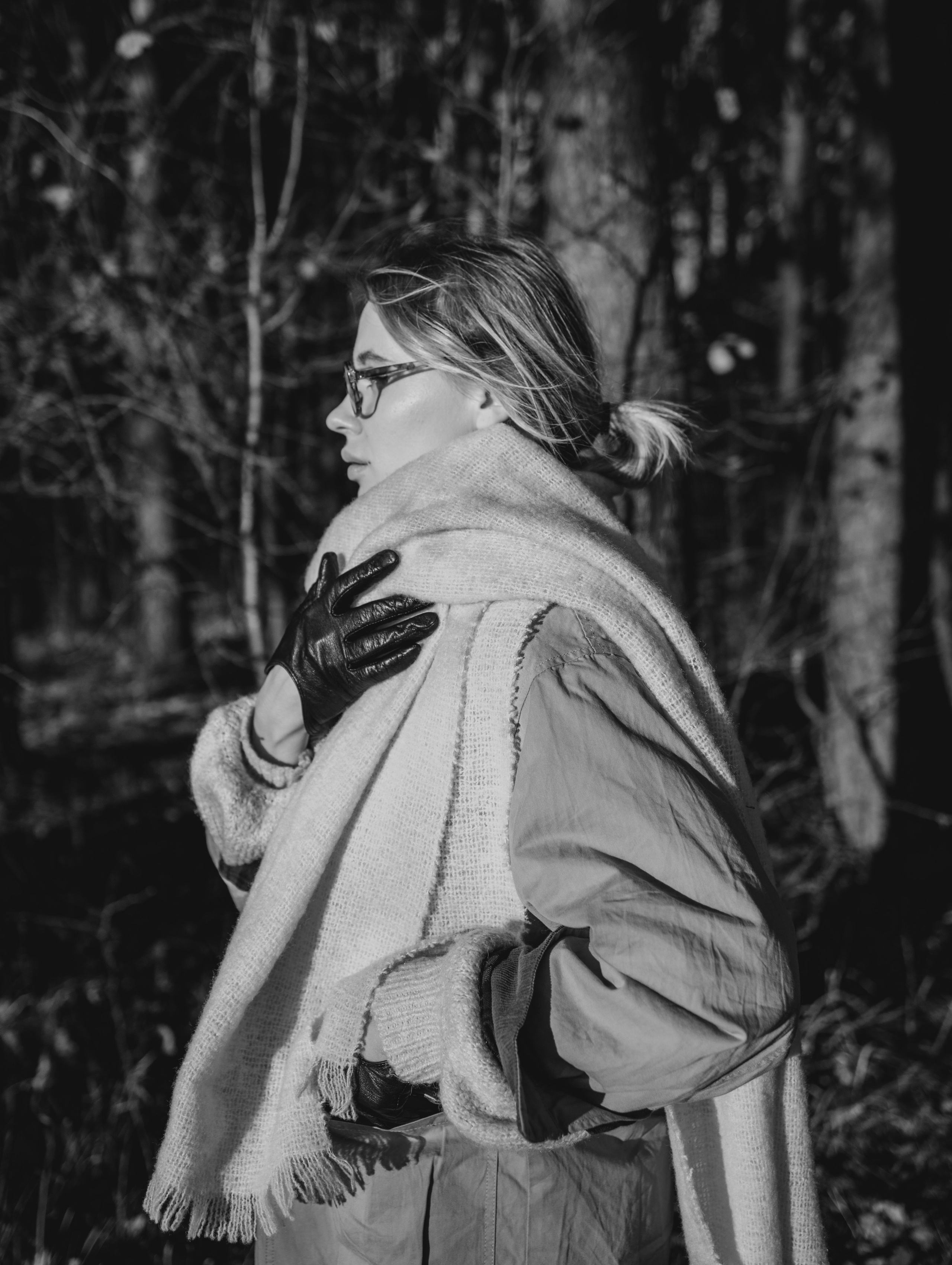 Фотосессия на ранчо зимой с красивой девушкой. Фотограф Углич и Ярославль Ольга Тятюшкина