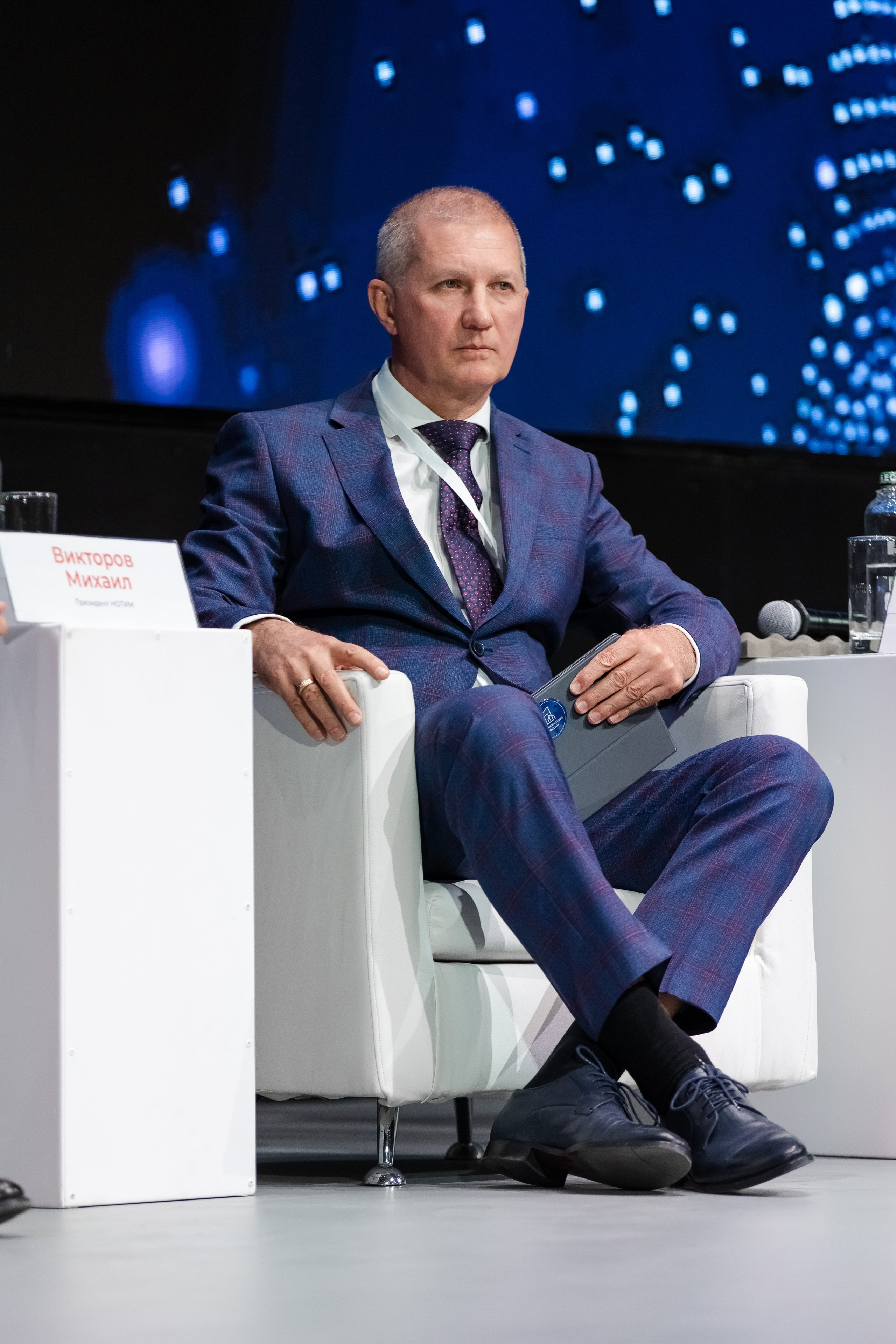 Новые технологии и философия комфортного жилья. Свадебный репортажный фотограф в Москве