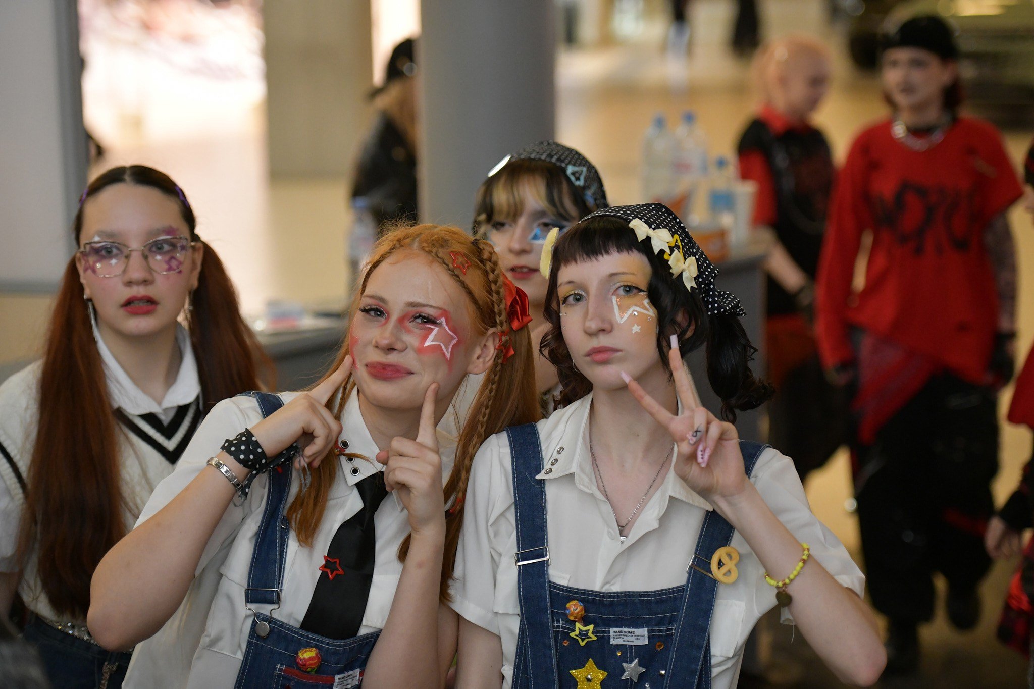 IX Хитовые танцы в ТРЦ «Сургут Сити Молл». Студия по производству фото и видеоконтента «АППЕРТУРА»