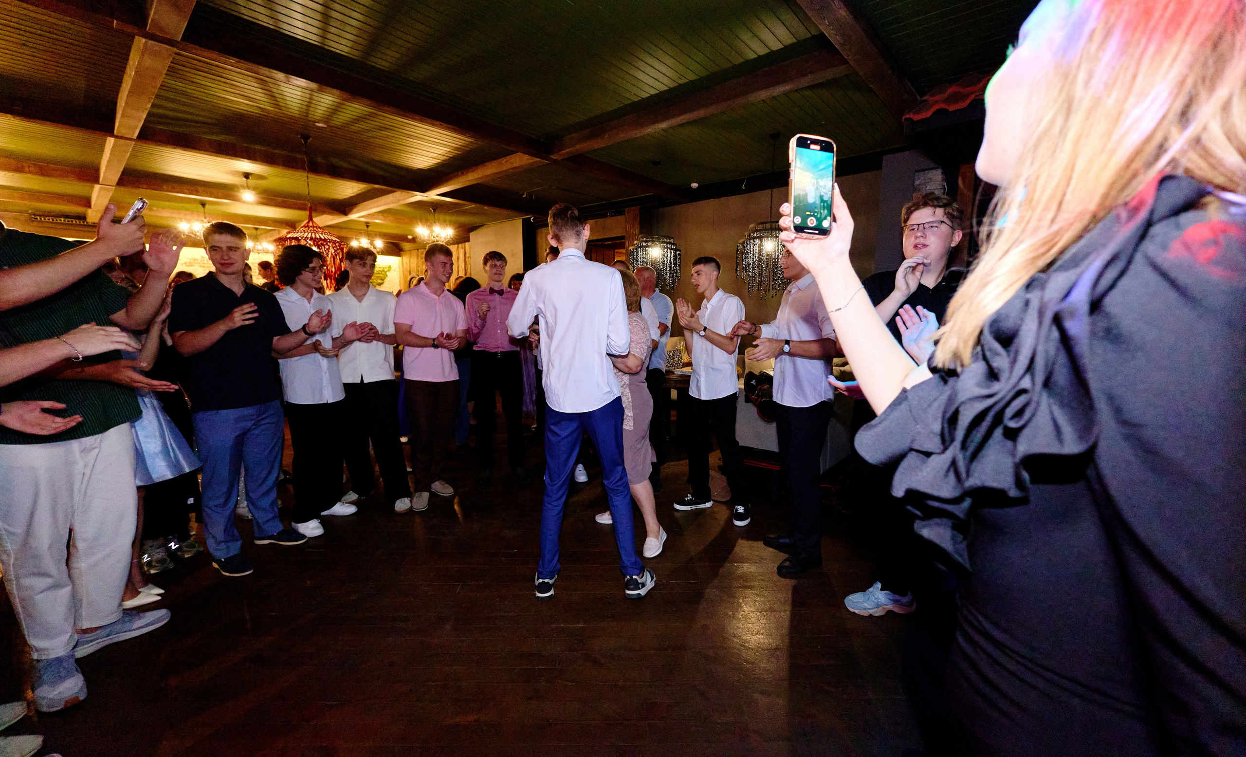 Выпускной 35 Сош. Фотограф Выпускные альбомы Таганрог Сергей Коробченко