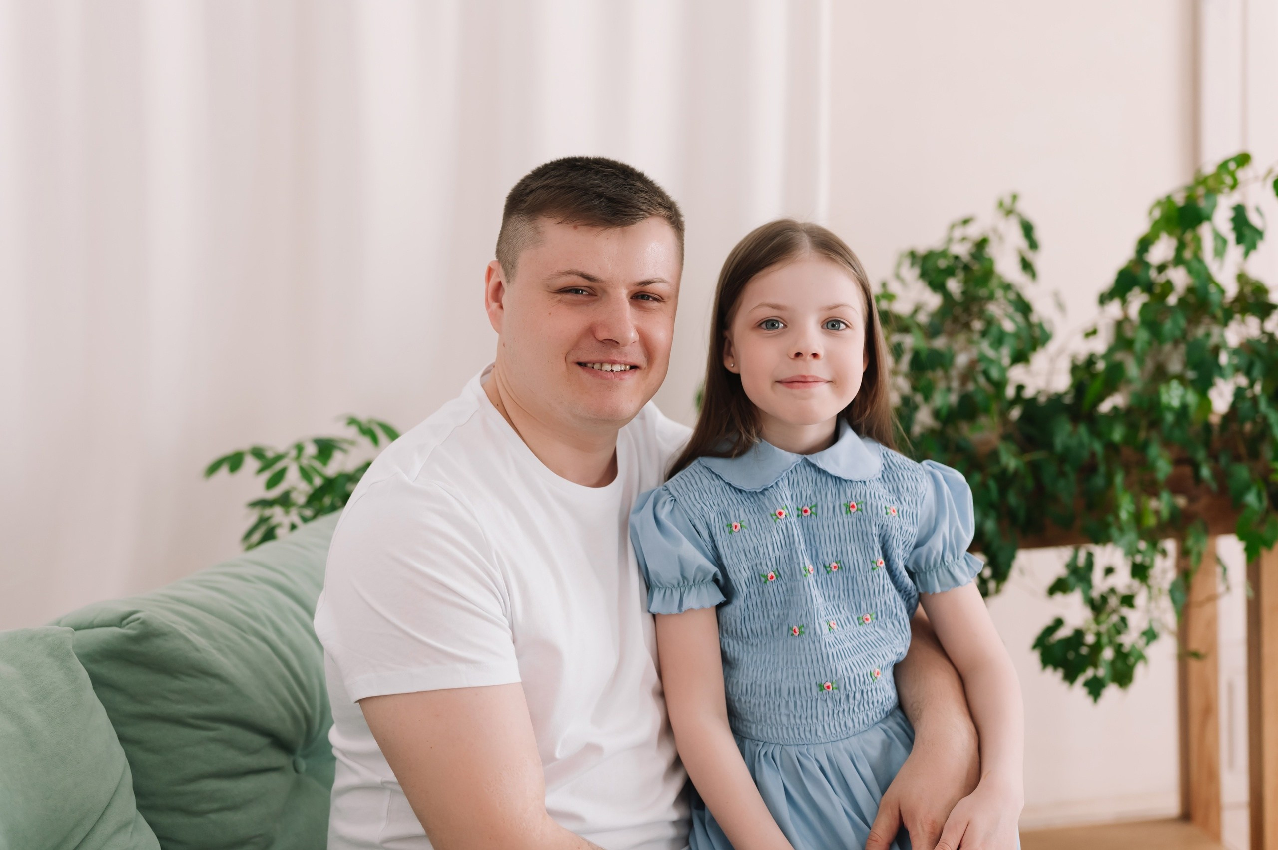 Марина и ее красивая семья. Семейный и свадебный фотограф в Миассе Регина Малахова