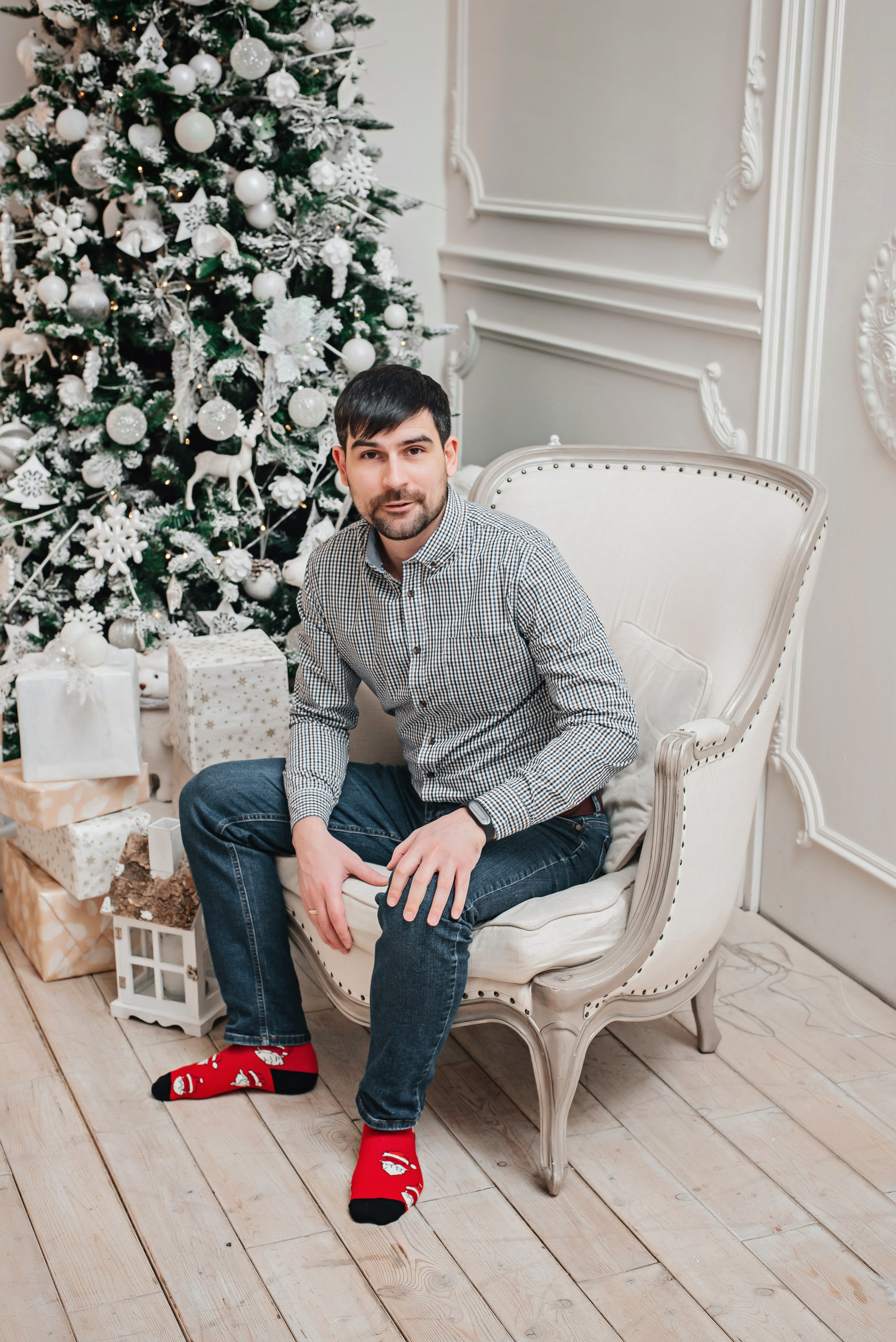 Катюша с семьей в студии. Детский и семейный фотограф выпускной альбом Приморско-Ахтарск