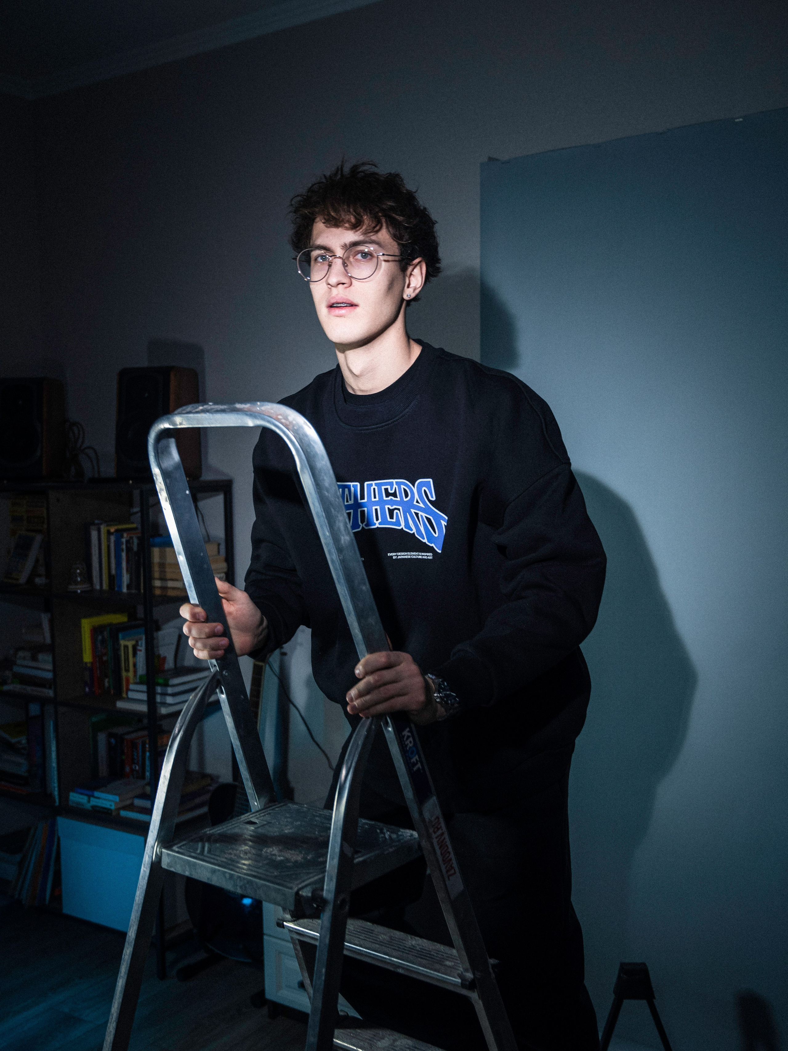 Фешн съемка для бренда OTHERS - фотограф Иван Саяпин