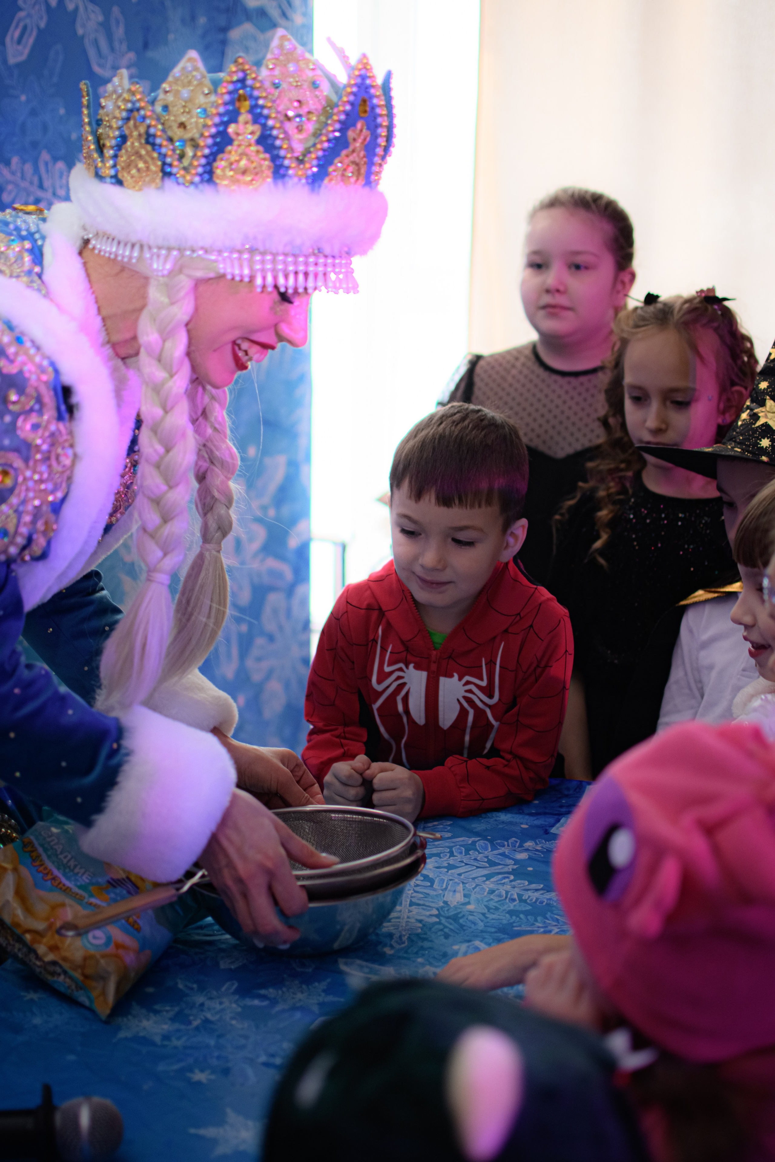 HAPPY NEW YEAR. Photokarish