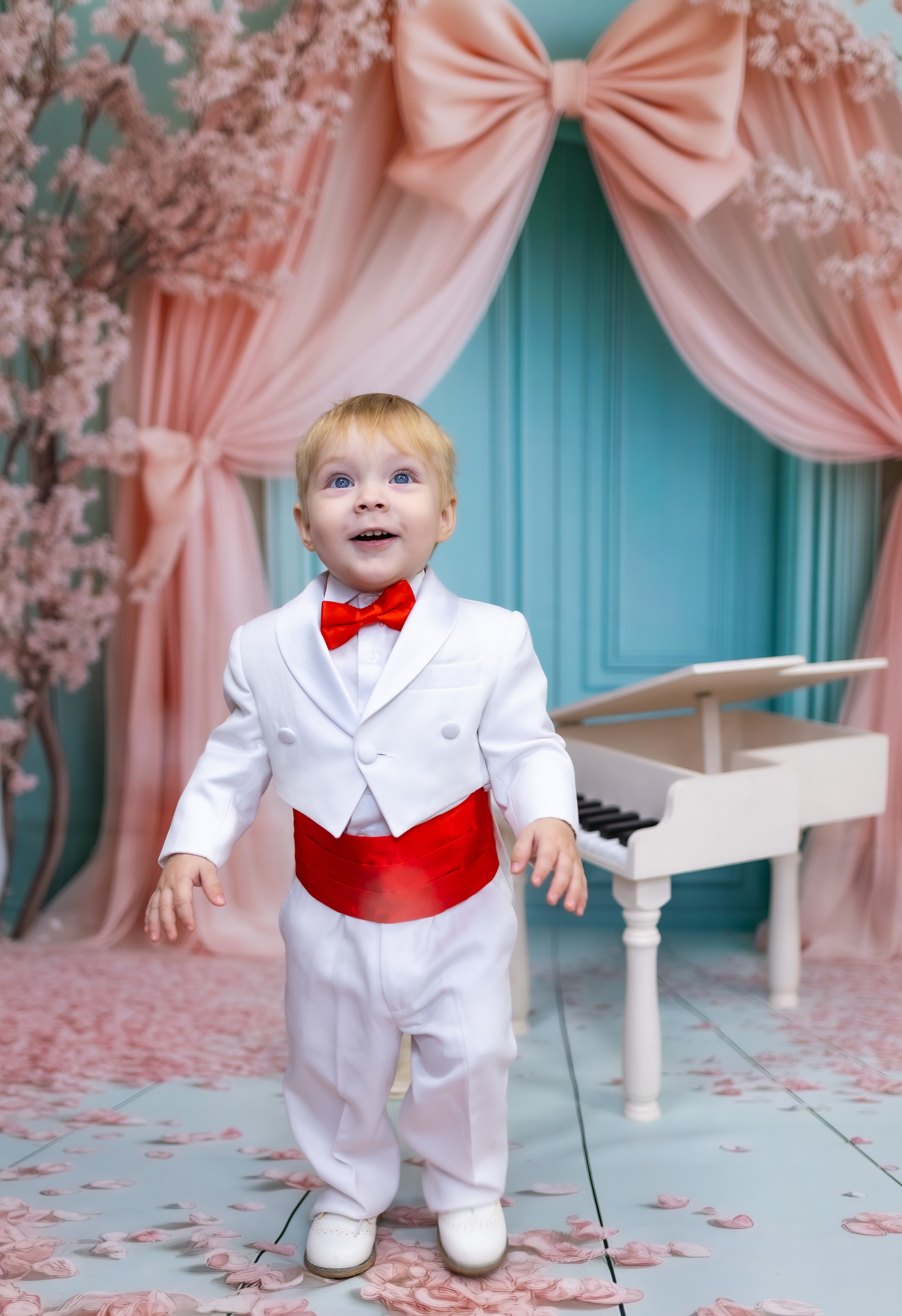 Розовый бант. Фотограф новорожденных. Детский и семейный фотограф Марьяна Юдина