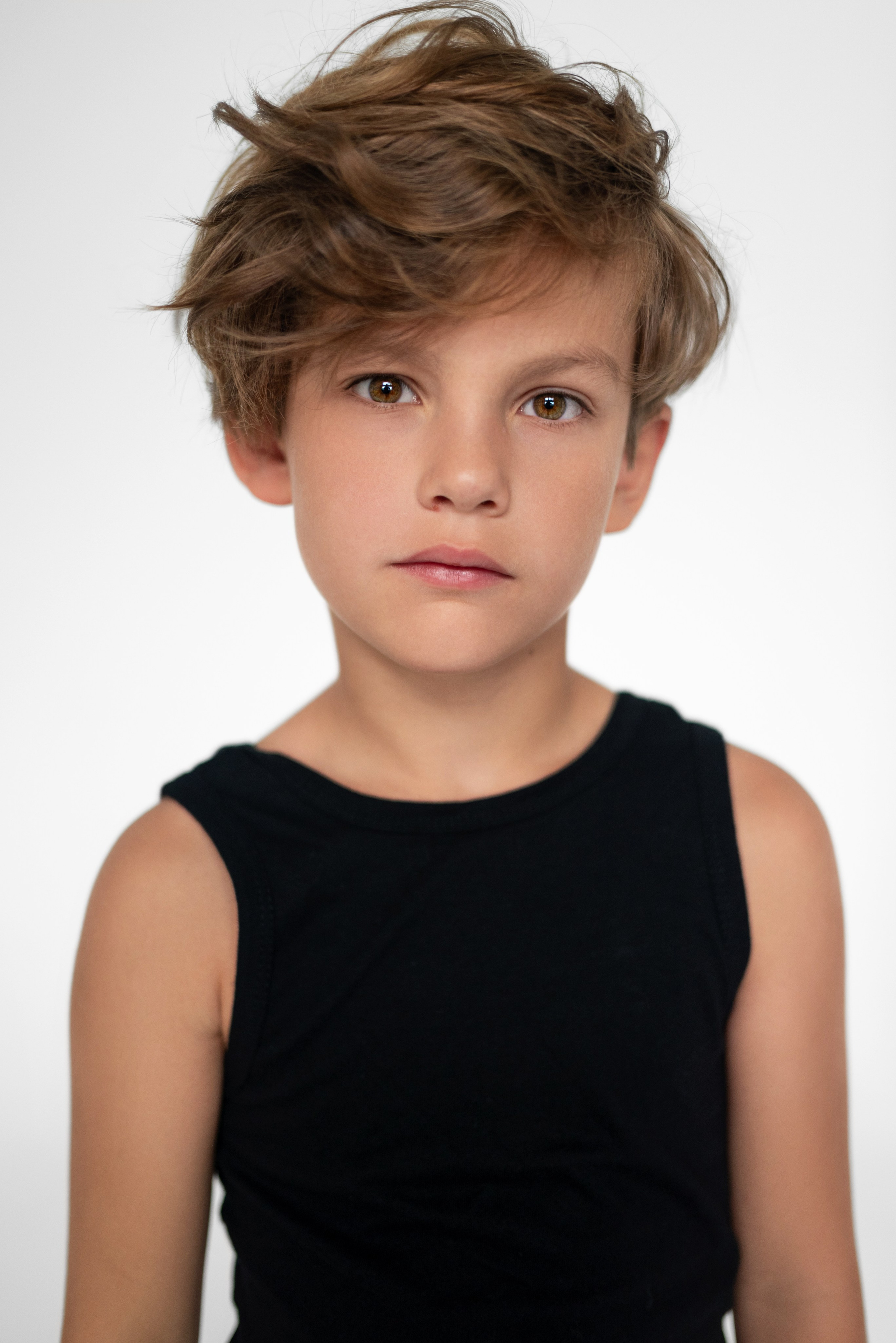 Модельное портфолио. Фотограф Москва Виктория Вишневская актерское / модельное портфолио