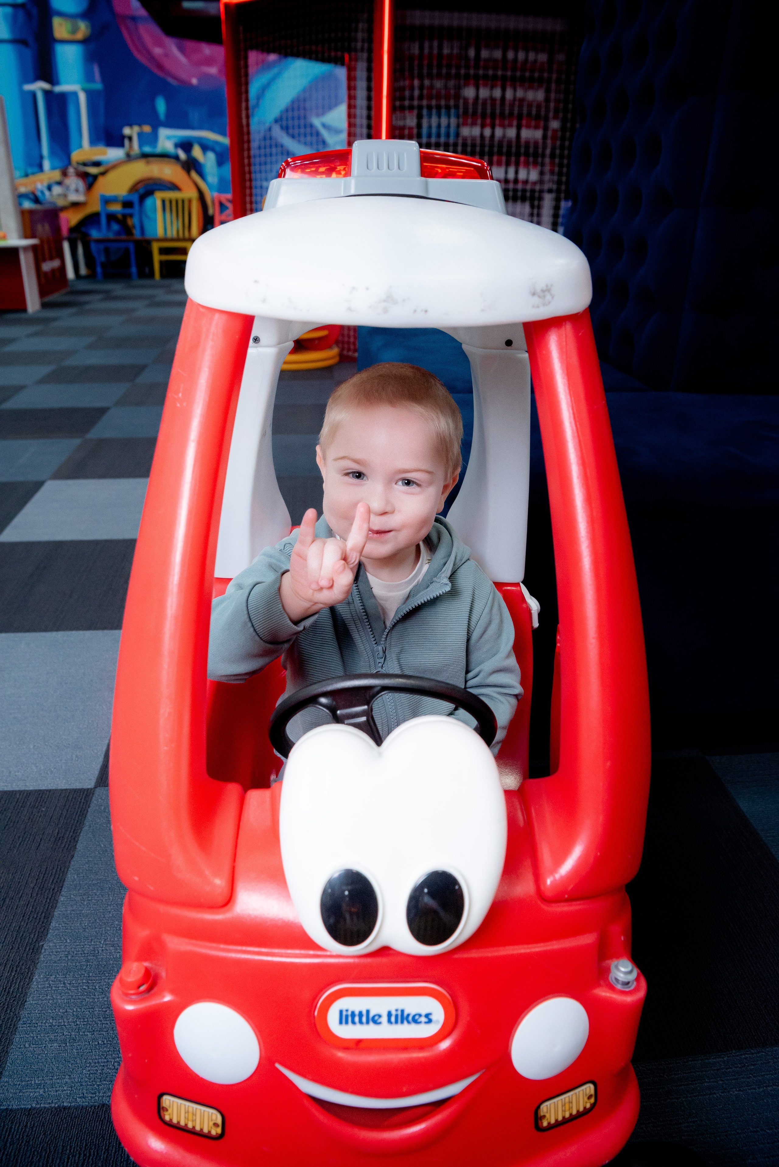 ДР В Локо Мотив Аниматоры Три кота. Фотограф в Волгограде и Волжском Александр Горбань