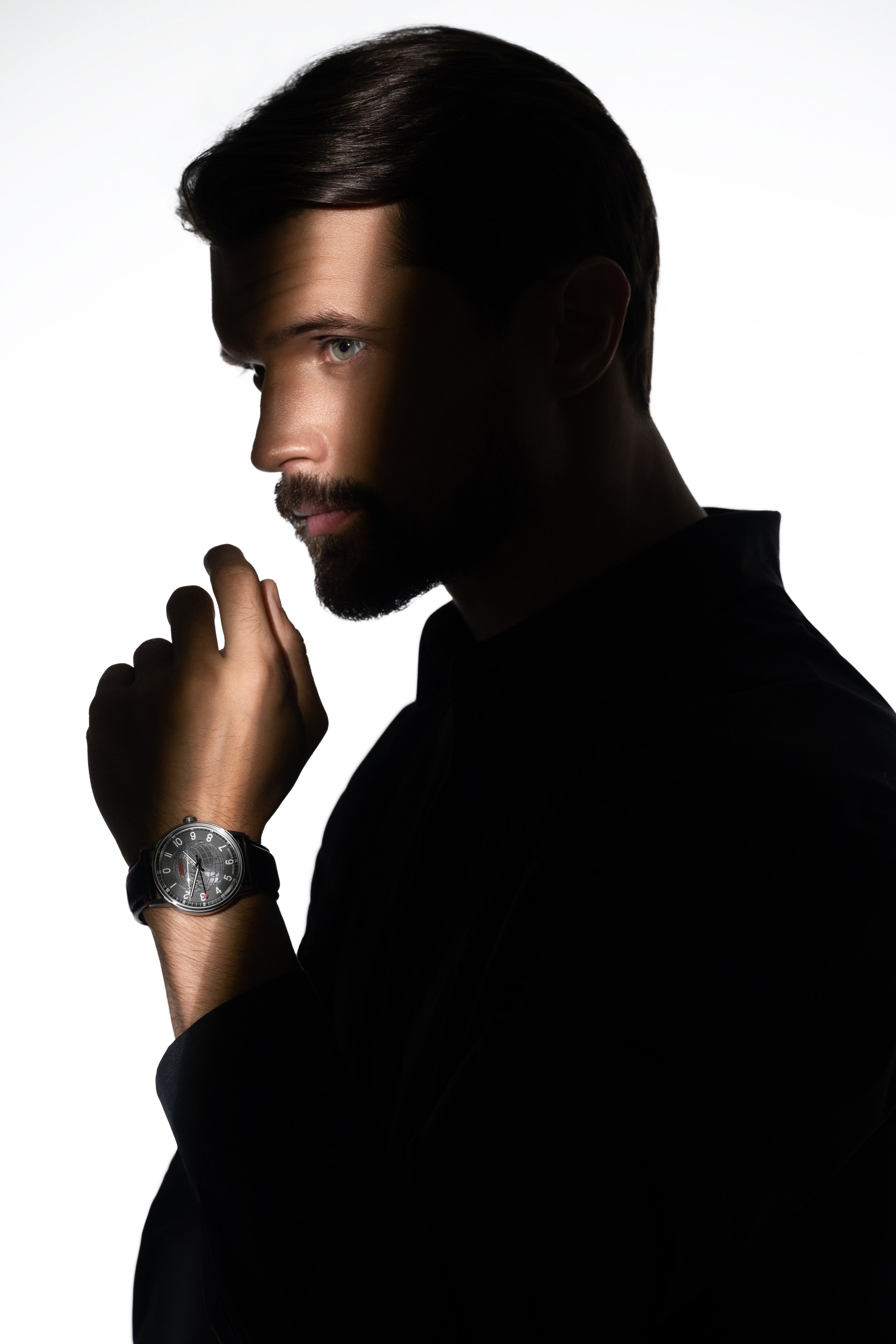 Ph: Anton Sokolov                                                                                                  Retoucher: @retouch.komissarova  