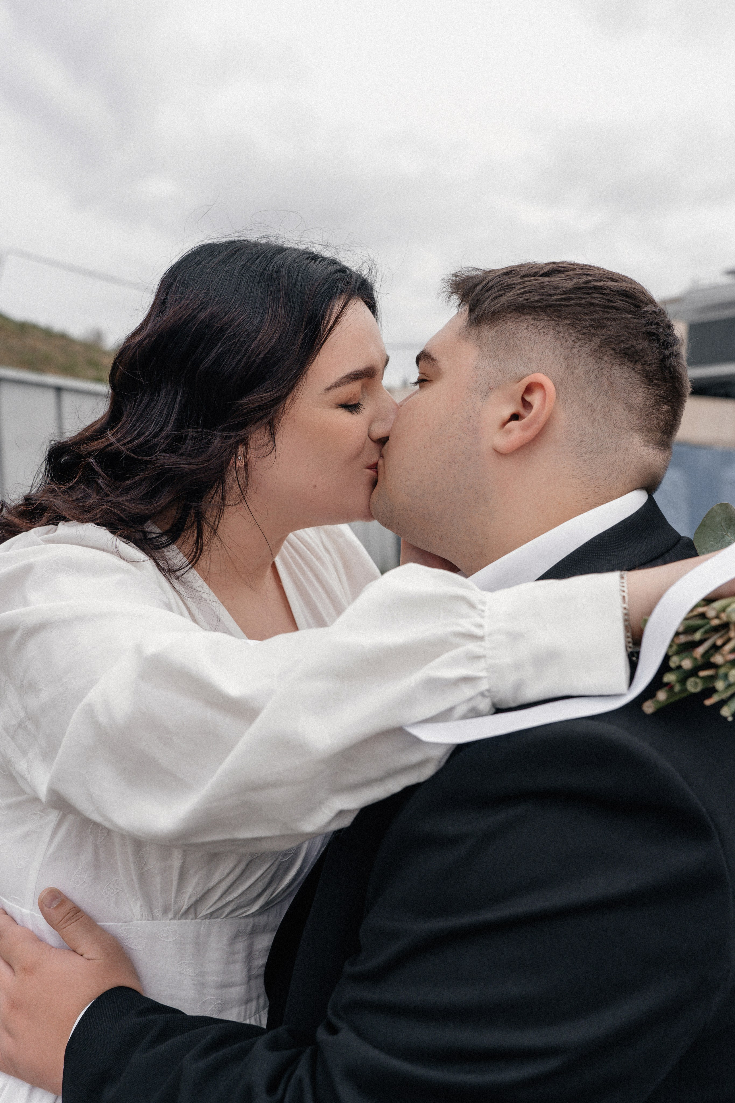 Юля и Дима прогулка в Троицком предместье. Ваш семейный фотограф в Минске — Вика Трегубова
