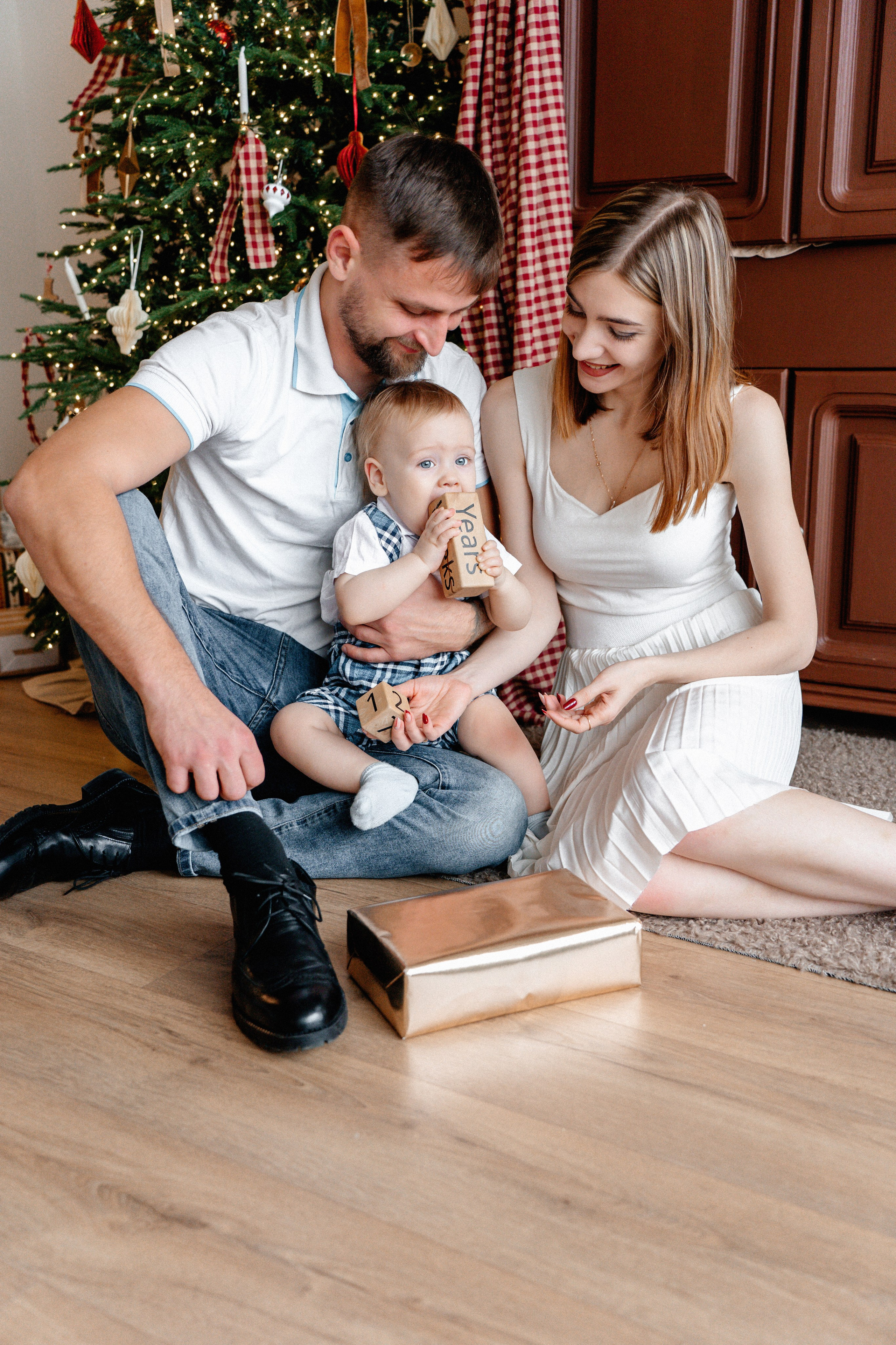 Наш сладкий малютка отметил годик. Ваш семейный фотограф в Минске — Вика Трегубова