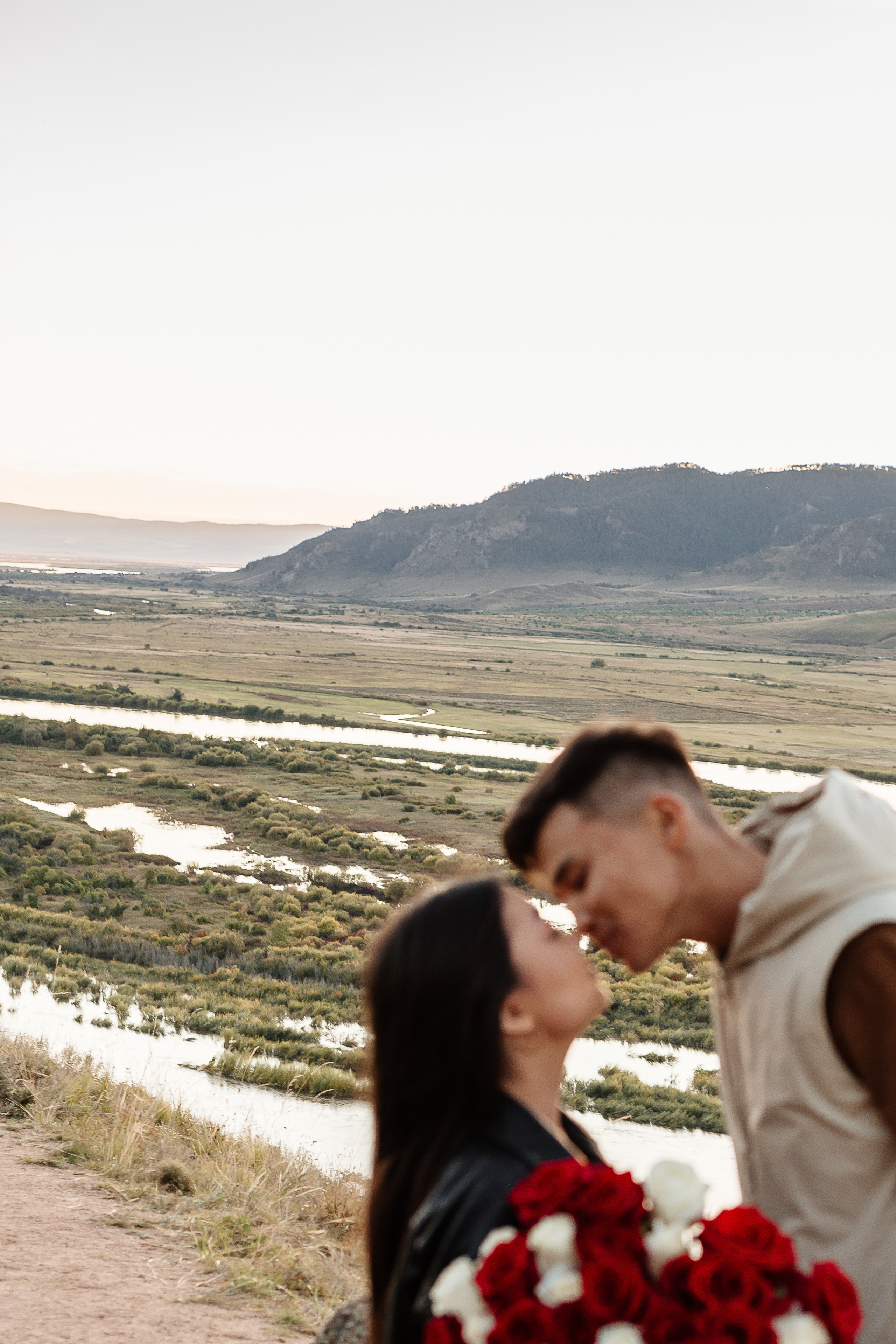 Любовь. Предложение руки и сердца Содном и Милена. Фотограф Бурятии София Андриянова
