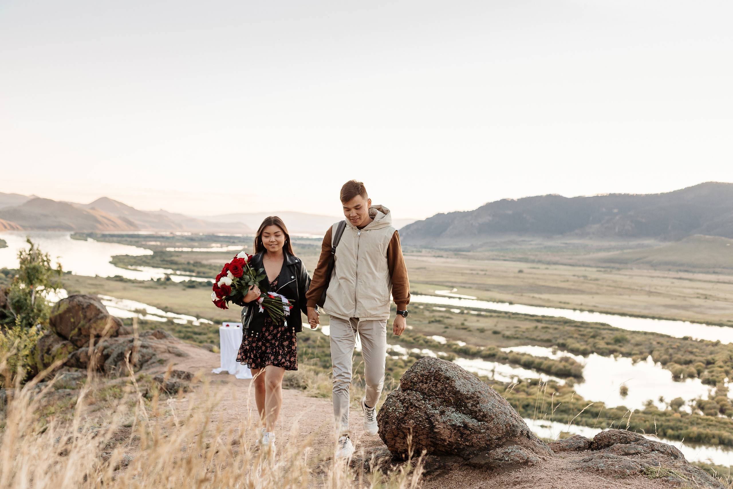 Любовь. Предложение руки и сердца Содном и Милена. Фотограф Бурятии София Андриянова
