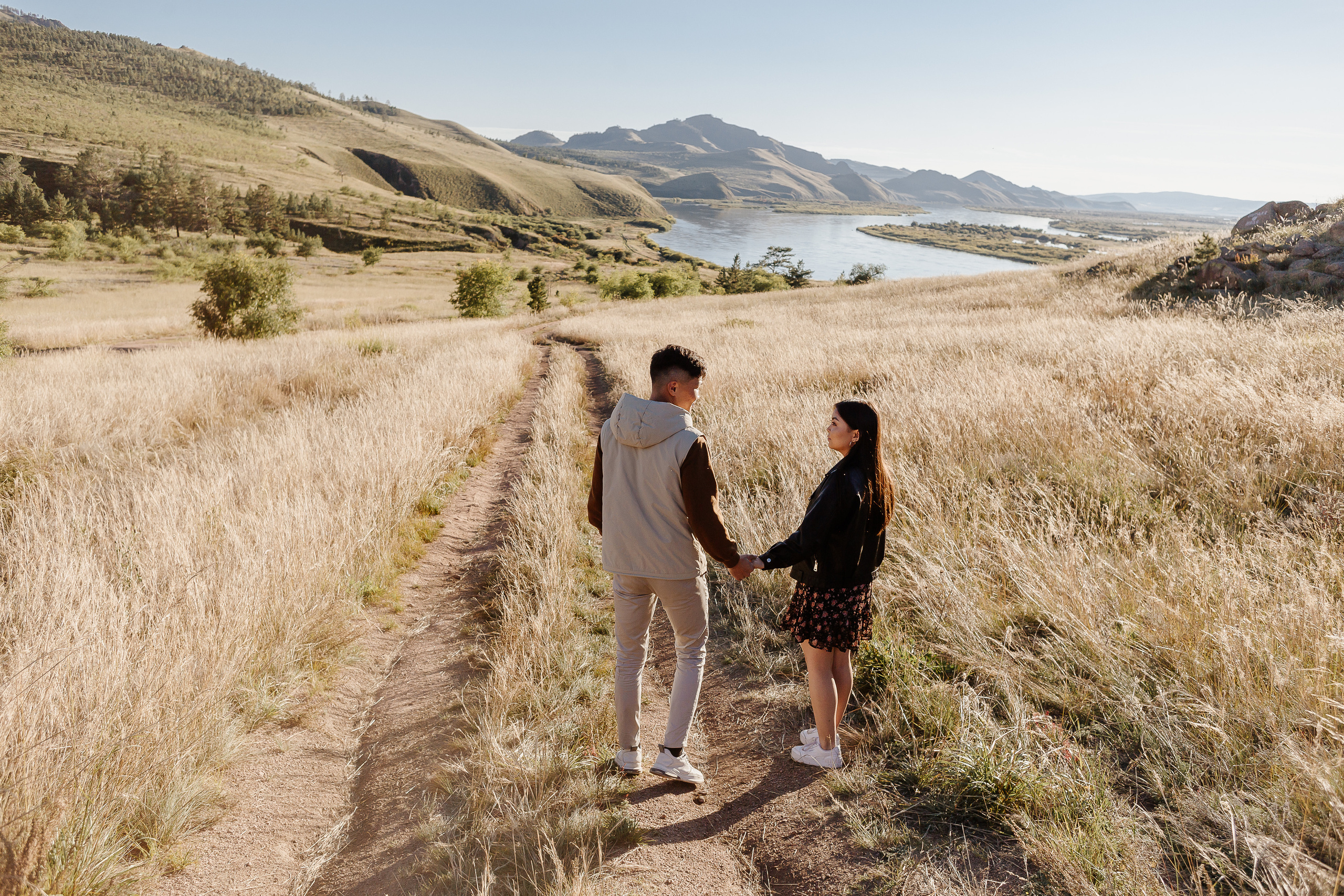 Любовь. Предложение руки и сердца Содном и Милена. Фотограф Бурятии София Андриянова