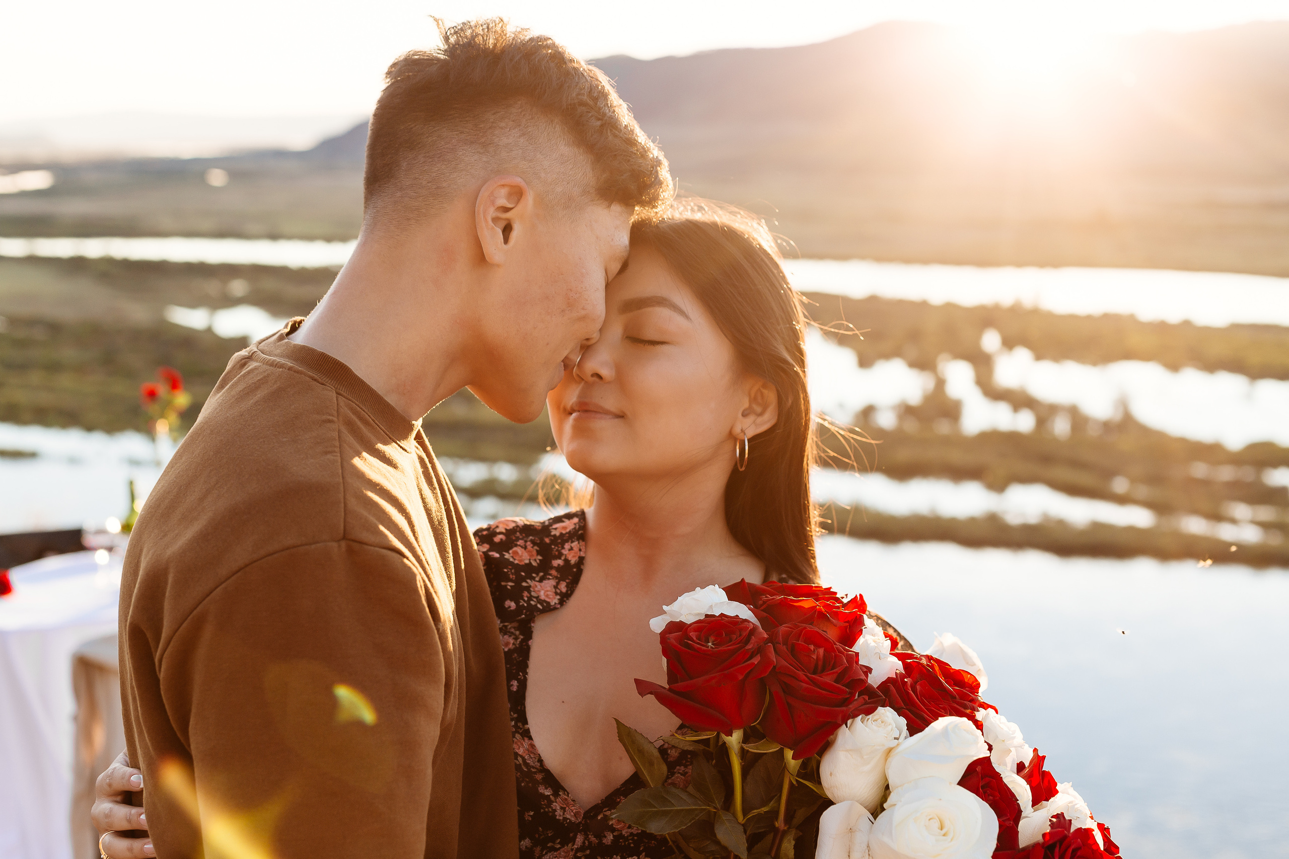 Любовь. Предложение руки и сердца Содном и Милена. Фотограф Бурятии София Андриянова