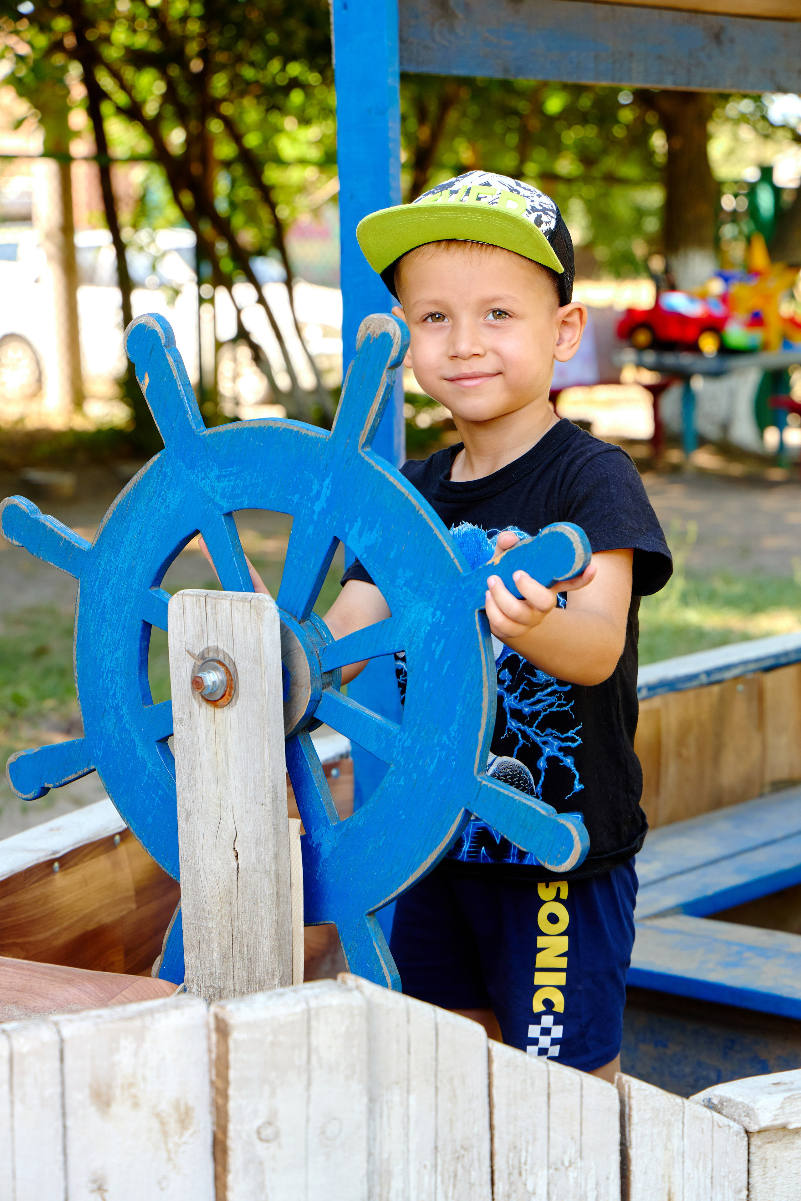 Пример летней съёмки в детском саду № 92 младшая группа Ромашки. Фотограф Выпускные альбомы Таганрог Сергей Коробченко