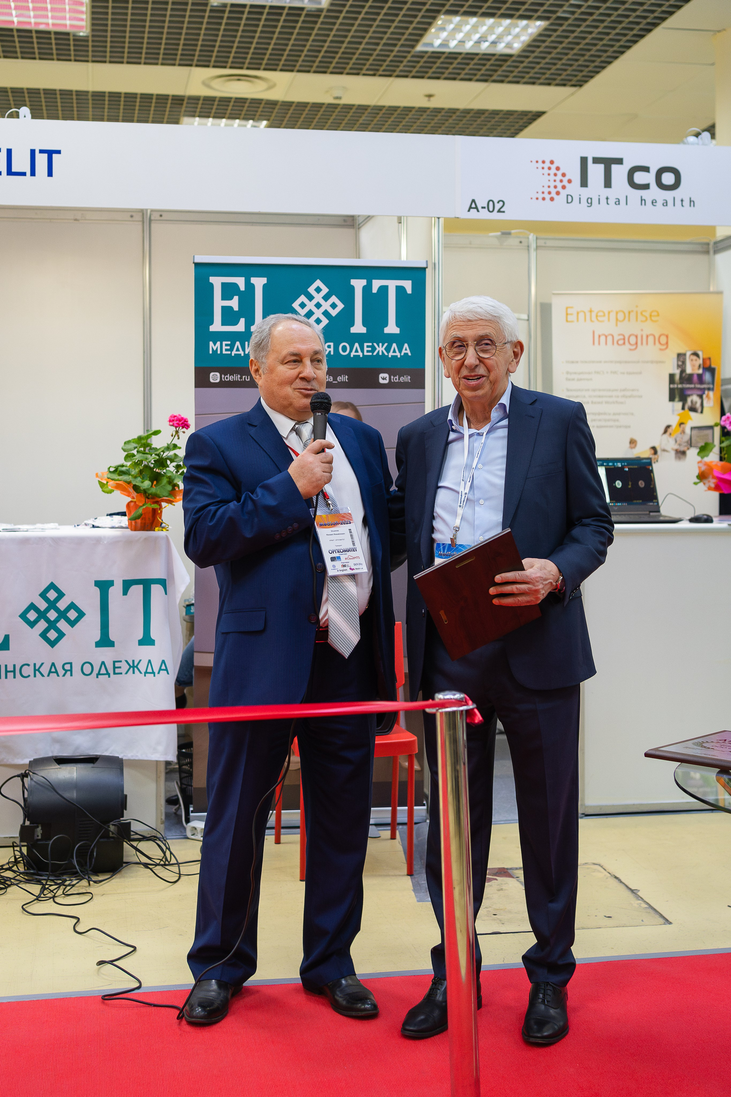 Фотограф b2b фотосъемка b2b фотограф на выставку конференцию форум. Фотограф b2b на выставки, конференции, форумы в Москве